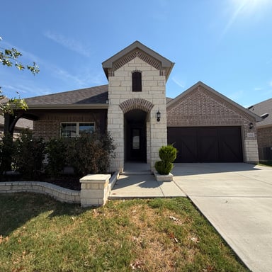 Property photo 1 of 3412 Lillian Ct