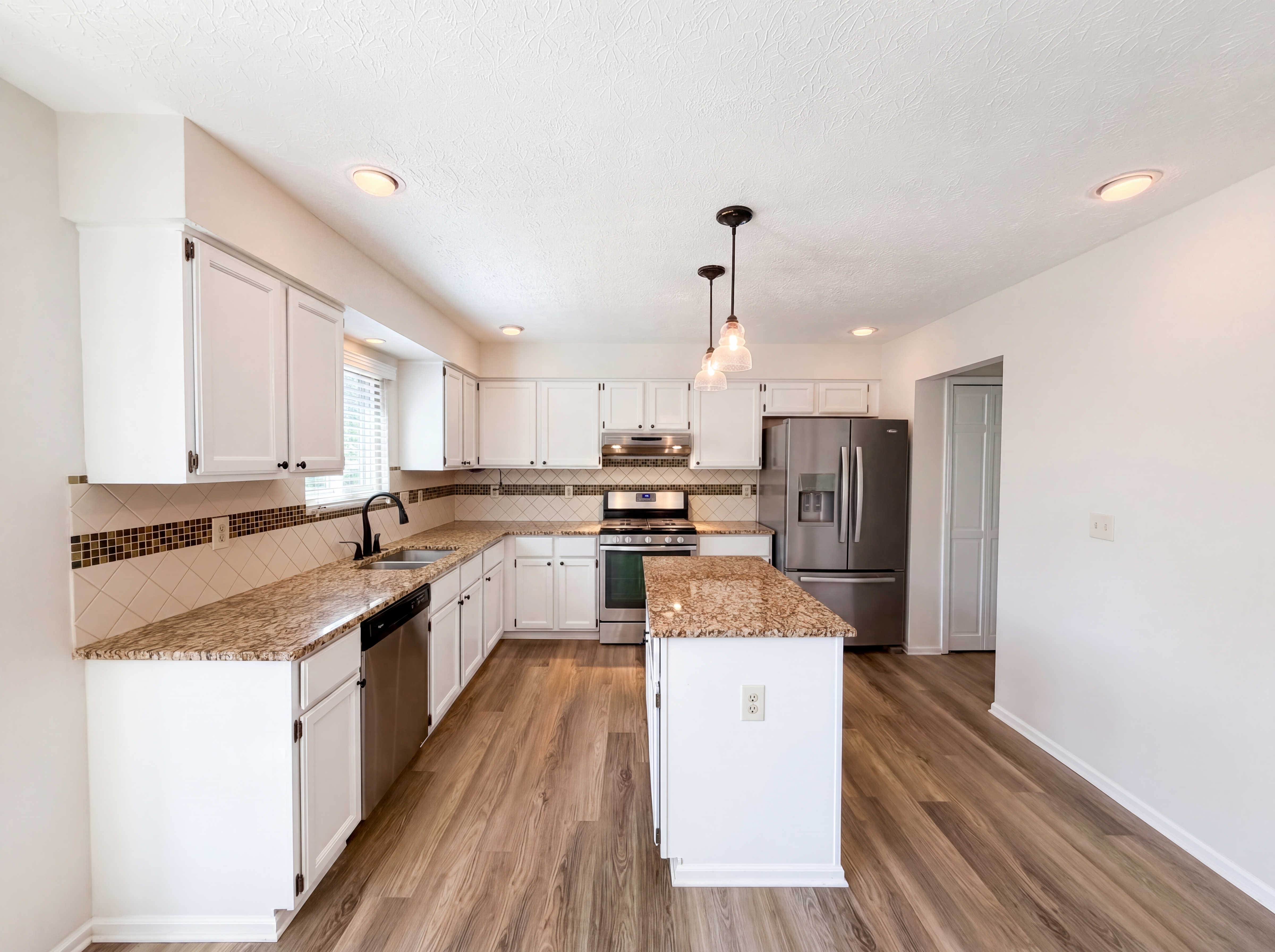 Photo 20 of 29 of 4976 Vicksburg Ln, Hilliard, OH