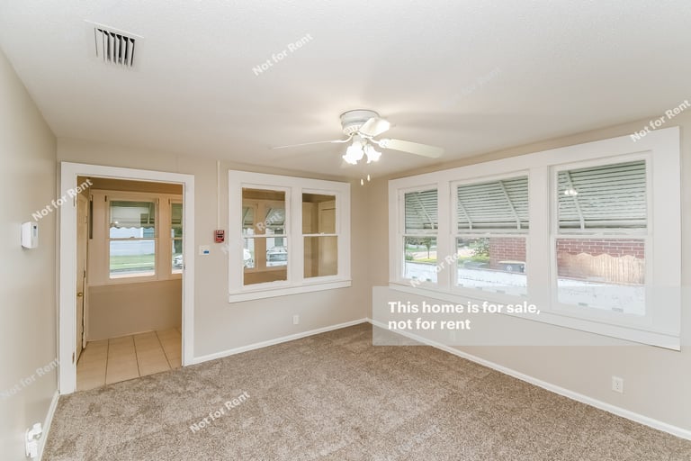 Photo 16 of 27 - 1511 W 15th St, Jacksonville, FL 32209