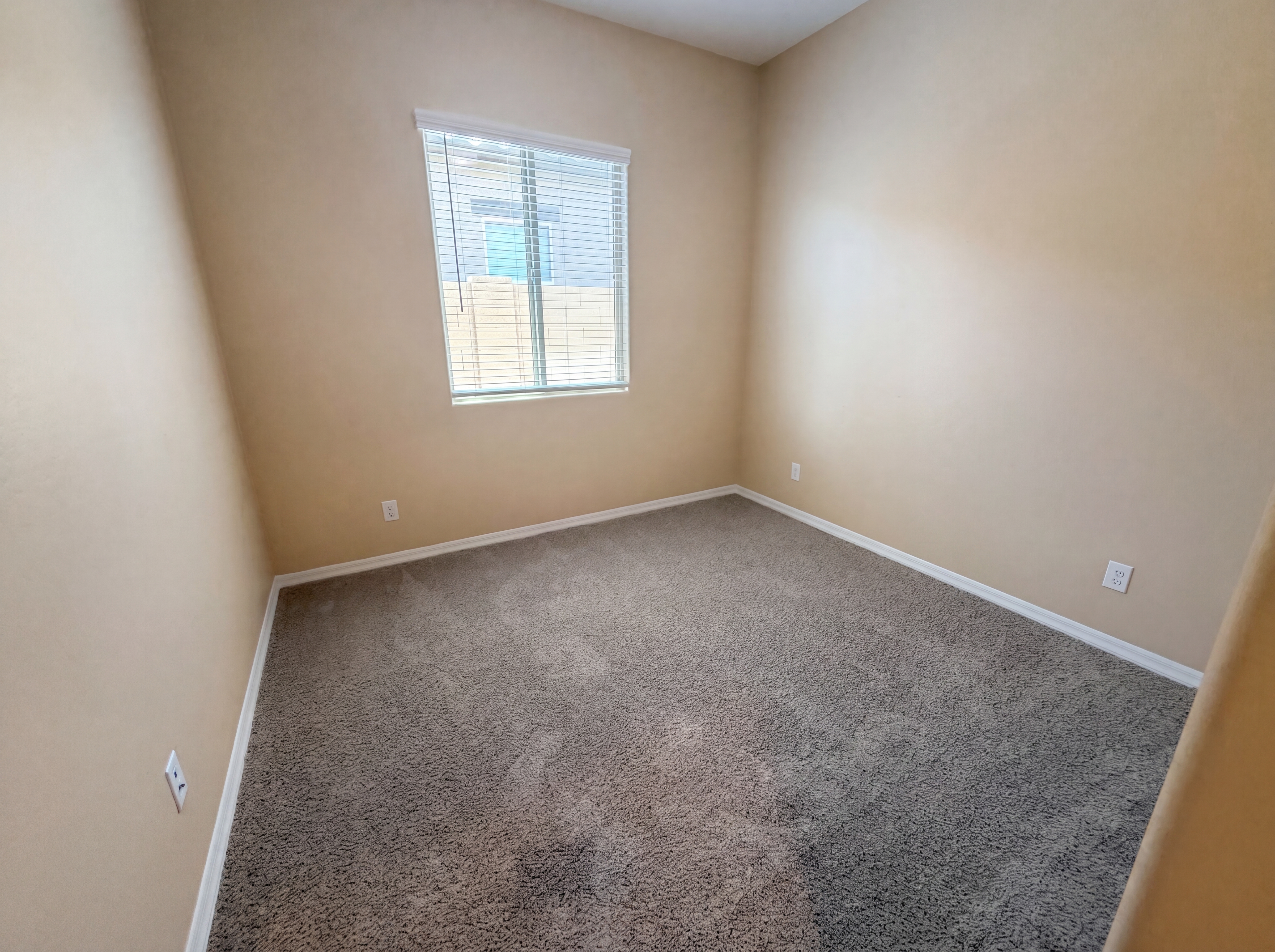 Photo 19 of 37 of 19562 W Wilshire Ave, Buckeye, AZ
