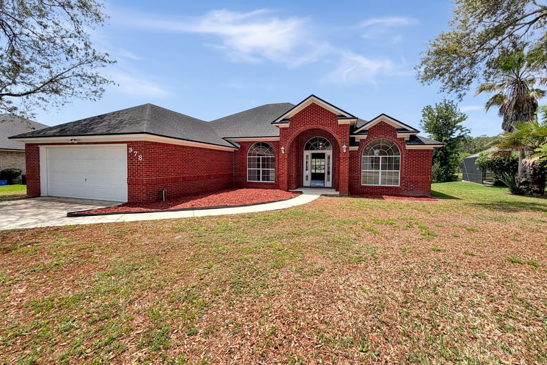 Property photo 1 of 978 Tammy Cove Ln