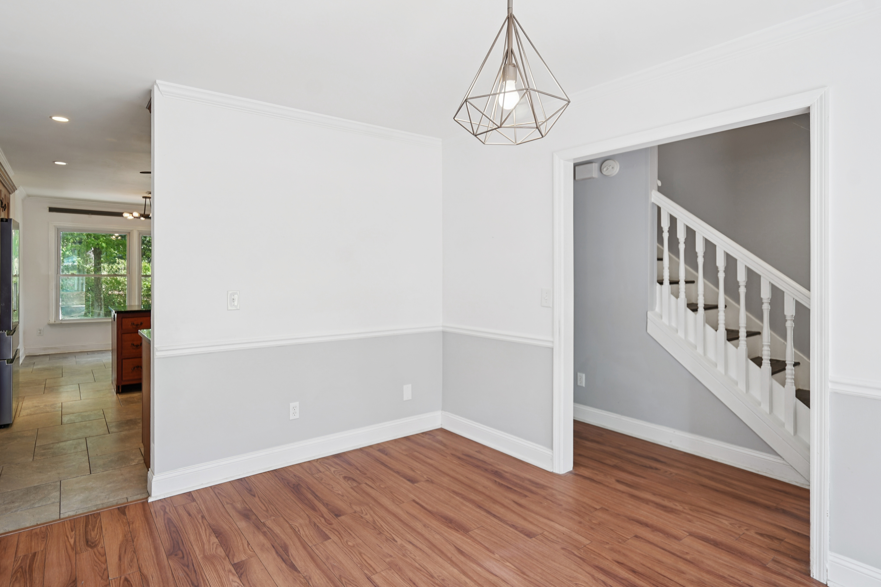Photo 11 of 30 of 1172 Dogwood Forest Dr NE, Marietta, GA
