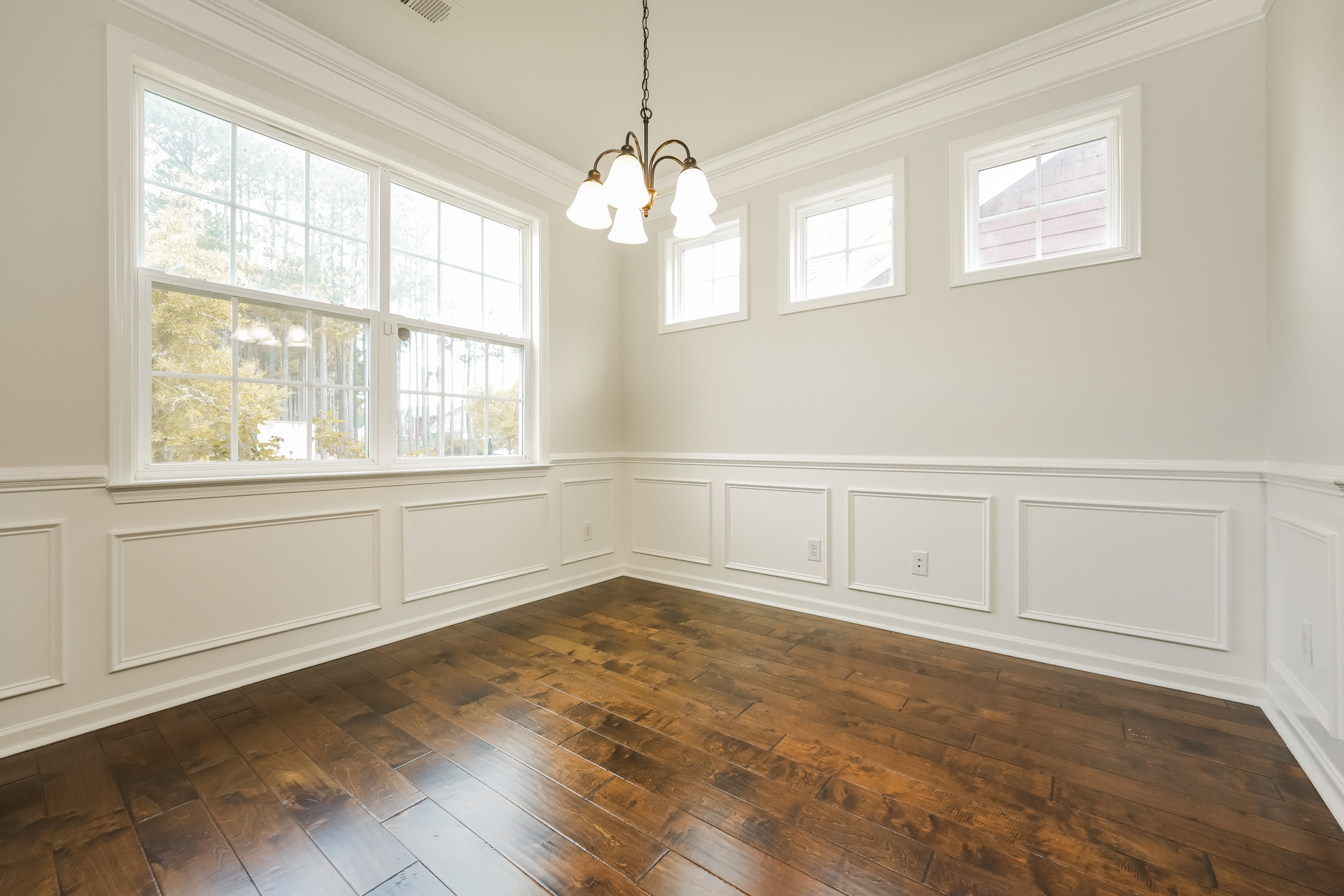 Photo 8 of 22 of 319 Whispering Breeze Ln, Summerville, SC