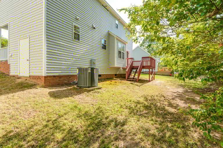 Photo 22 of 24 - 218 Walbury Dr, Knightdale, NC 27545