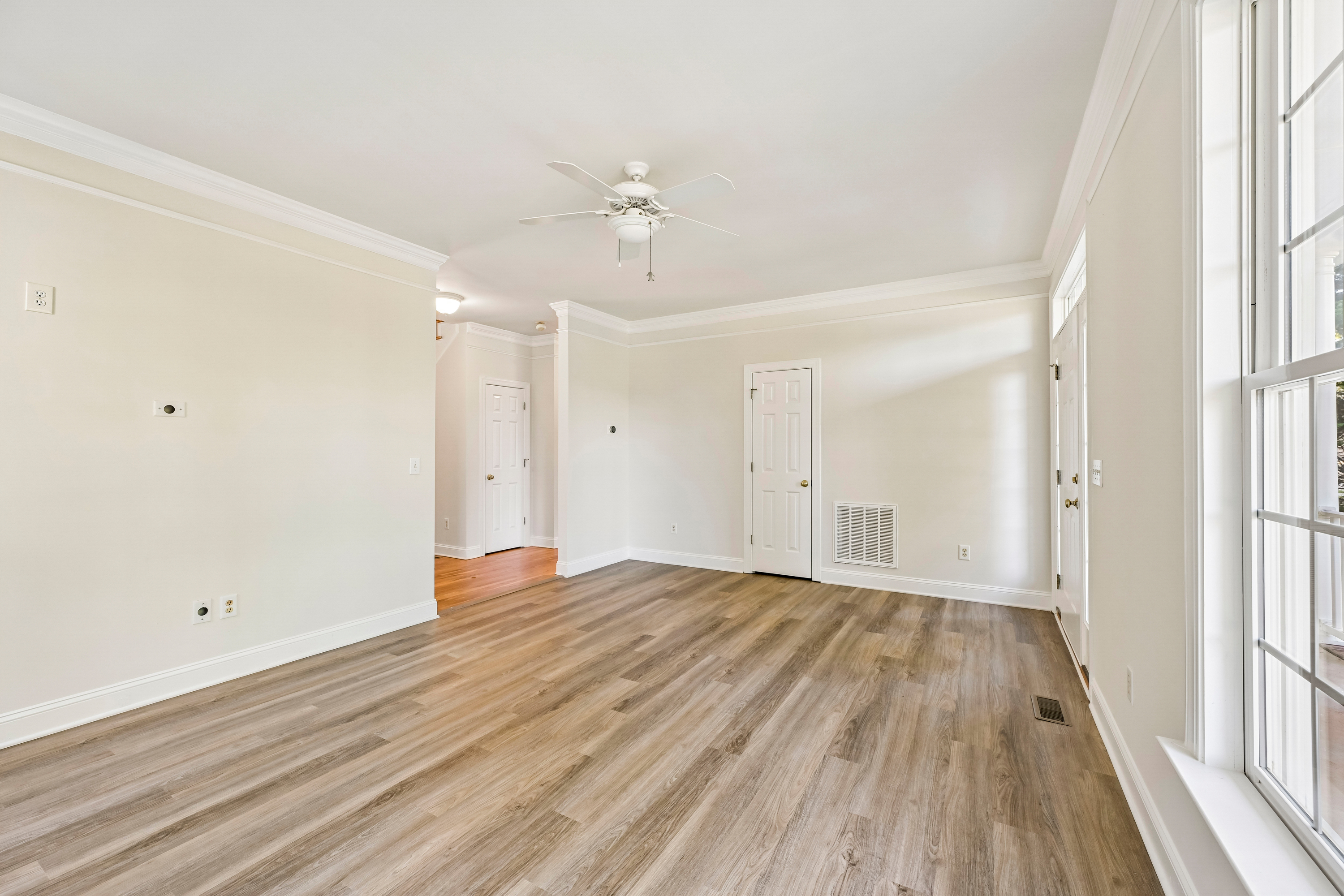 Photo 10 of 25 of 9701 Chris Dr, Raleigh, NC