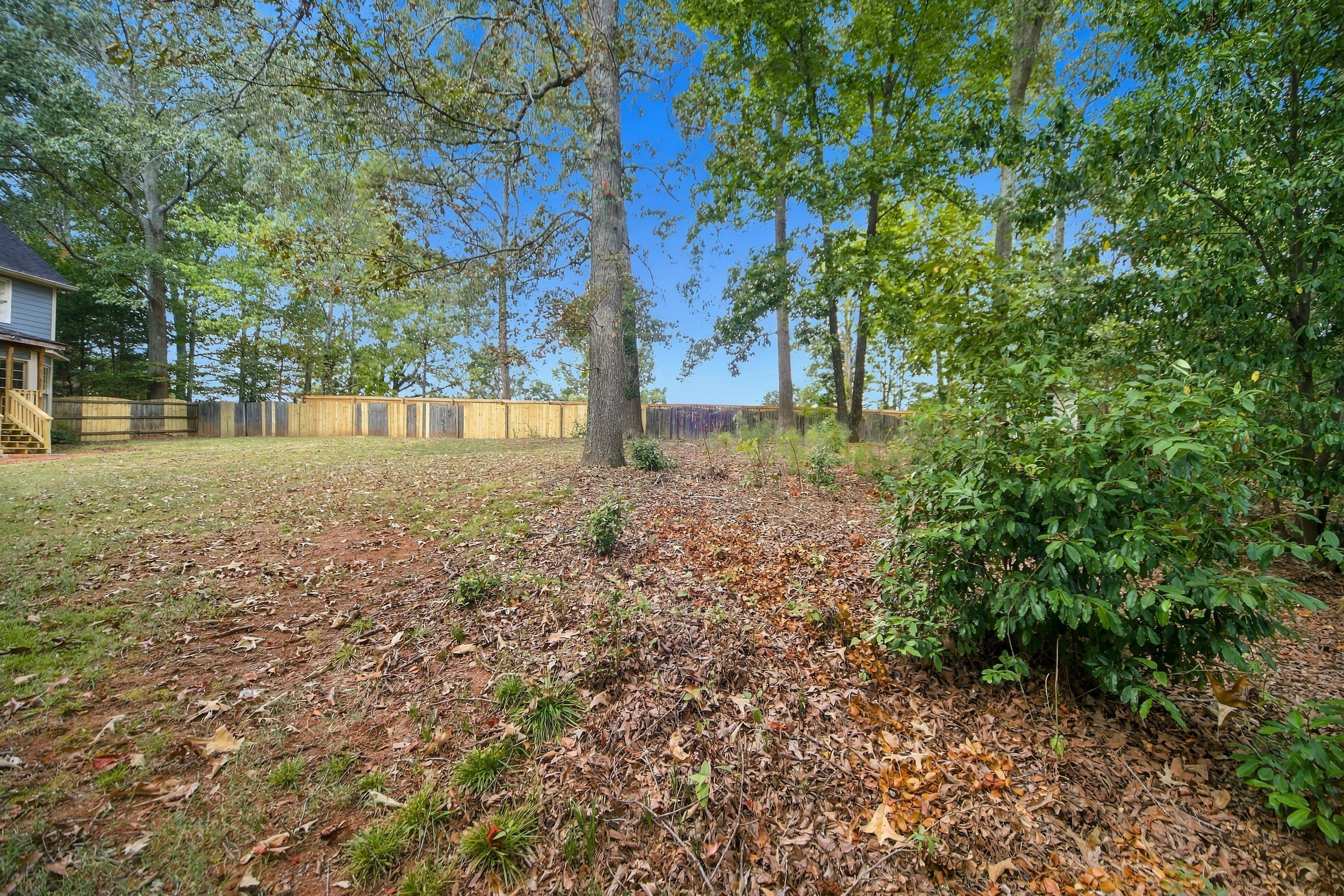 Photo 29 of 32 of 2690 Shadow Pine Dr, Roswell, GA