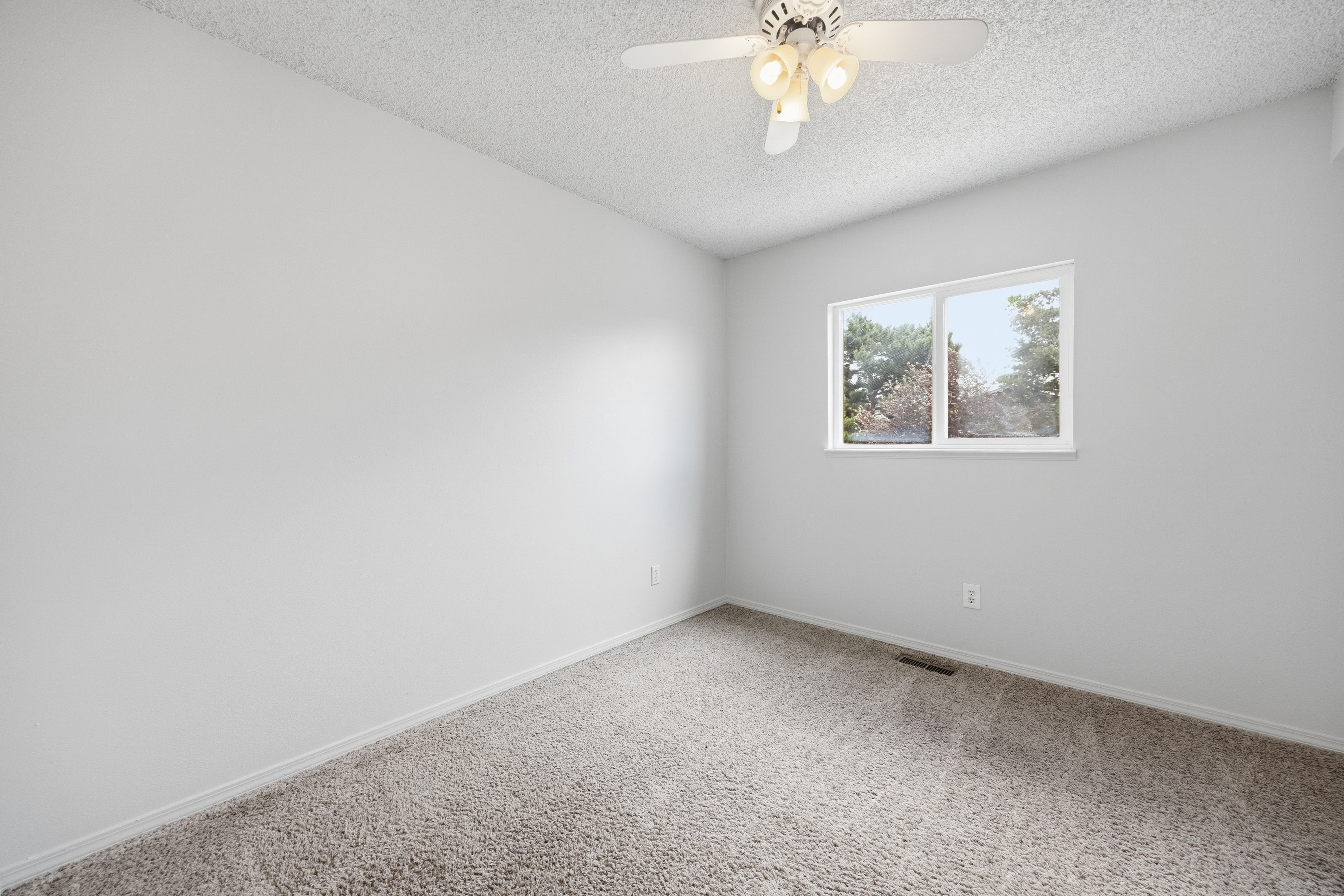 Photo 20 of 38 of 7440 Churchwood Cir, Colorado Springs, CO