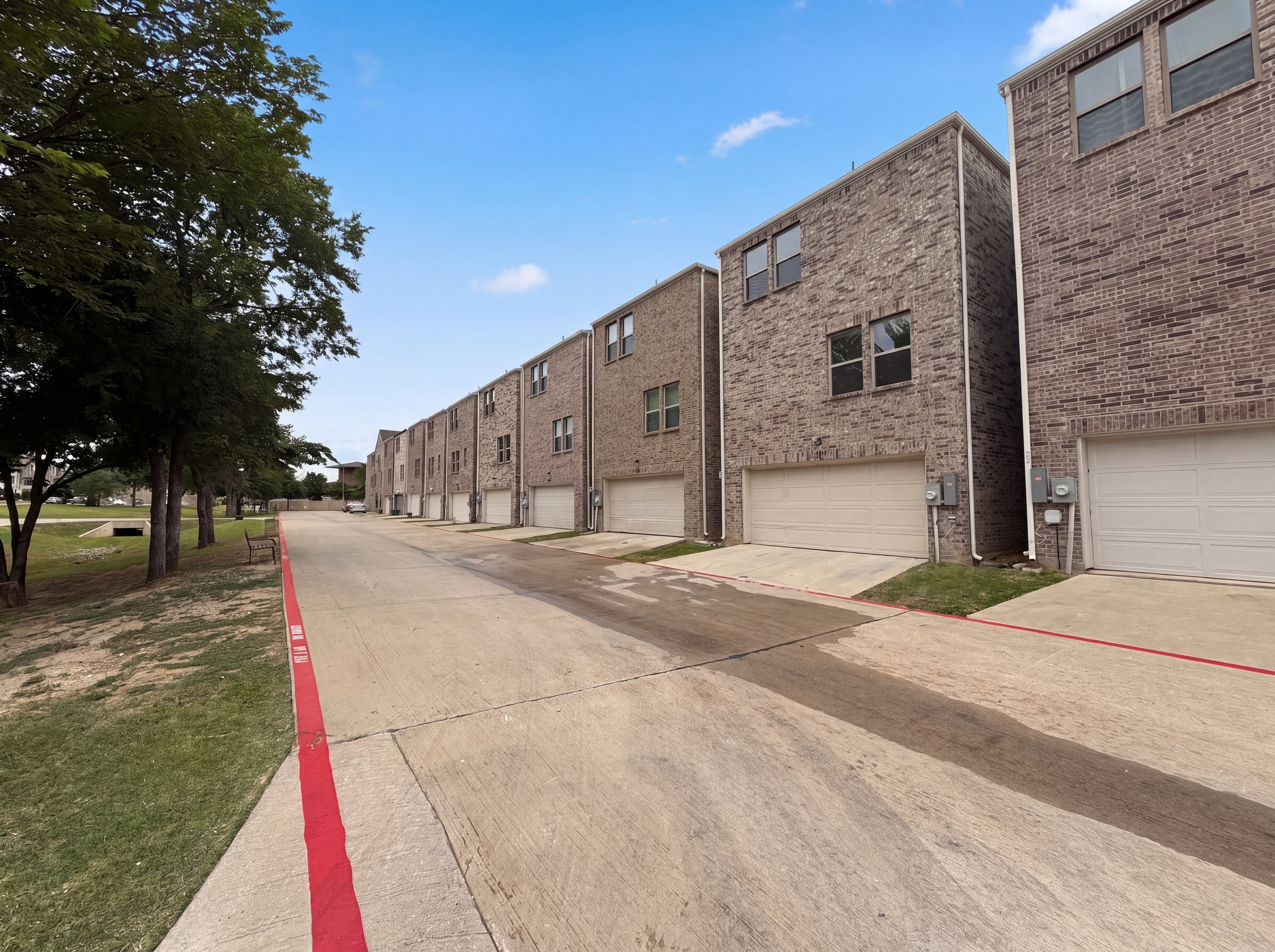 Photo 28 of 31 of 217 Cassandra Ct, Euless, TX