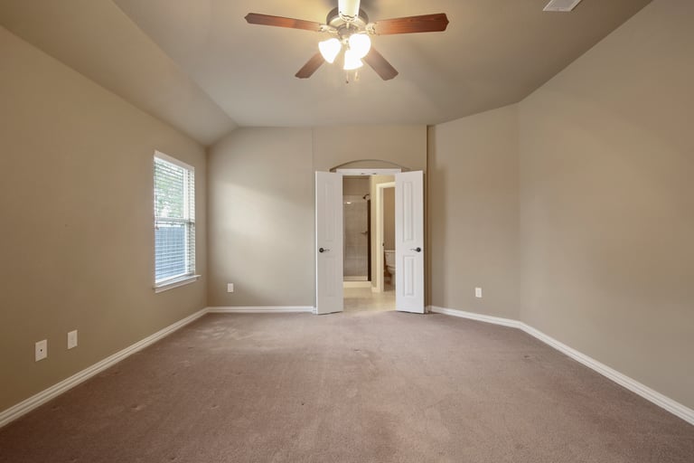 Photo 18 of 26 - 7424 Durness Dr, Fort Worth, TX 76179