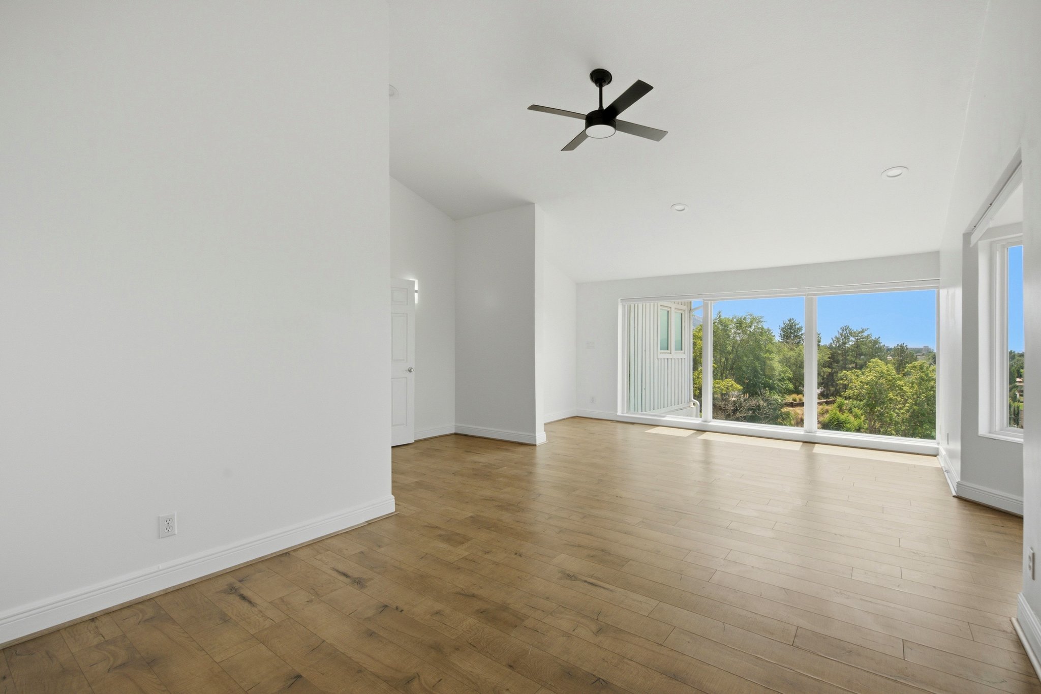 Photo 25 of 81 of 3077 North Bannock Dr, Provo, UT