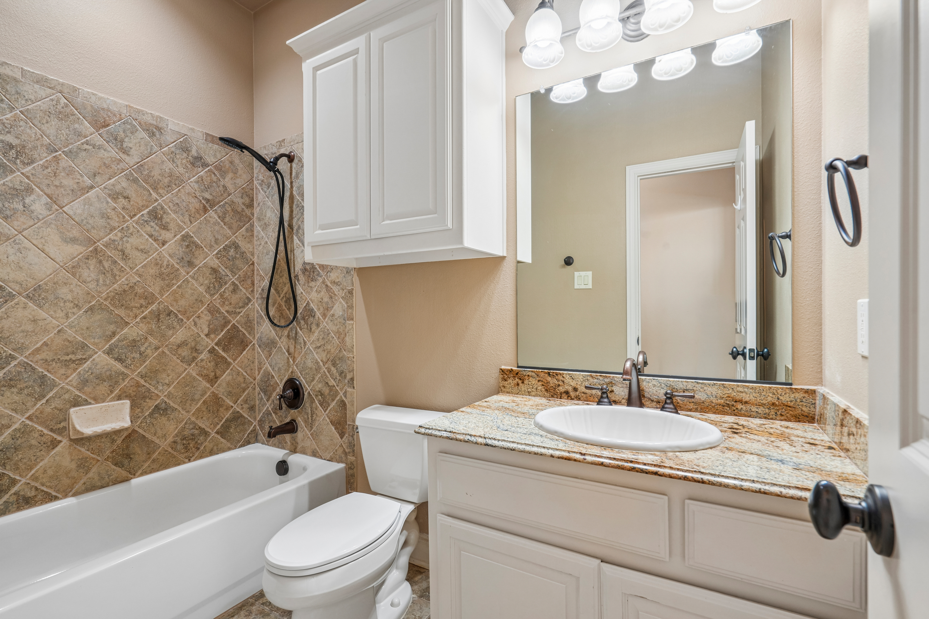 Photo 41 of 56 of 2800 Seven Shields Ln, Lewisville, TX