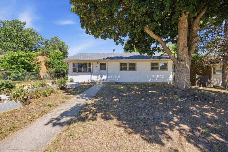 Property photo 1 of 1636 Happiness Dr