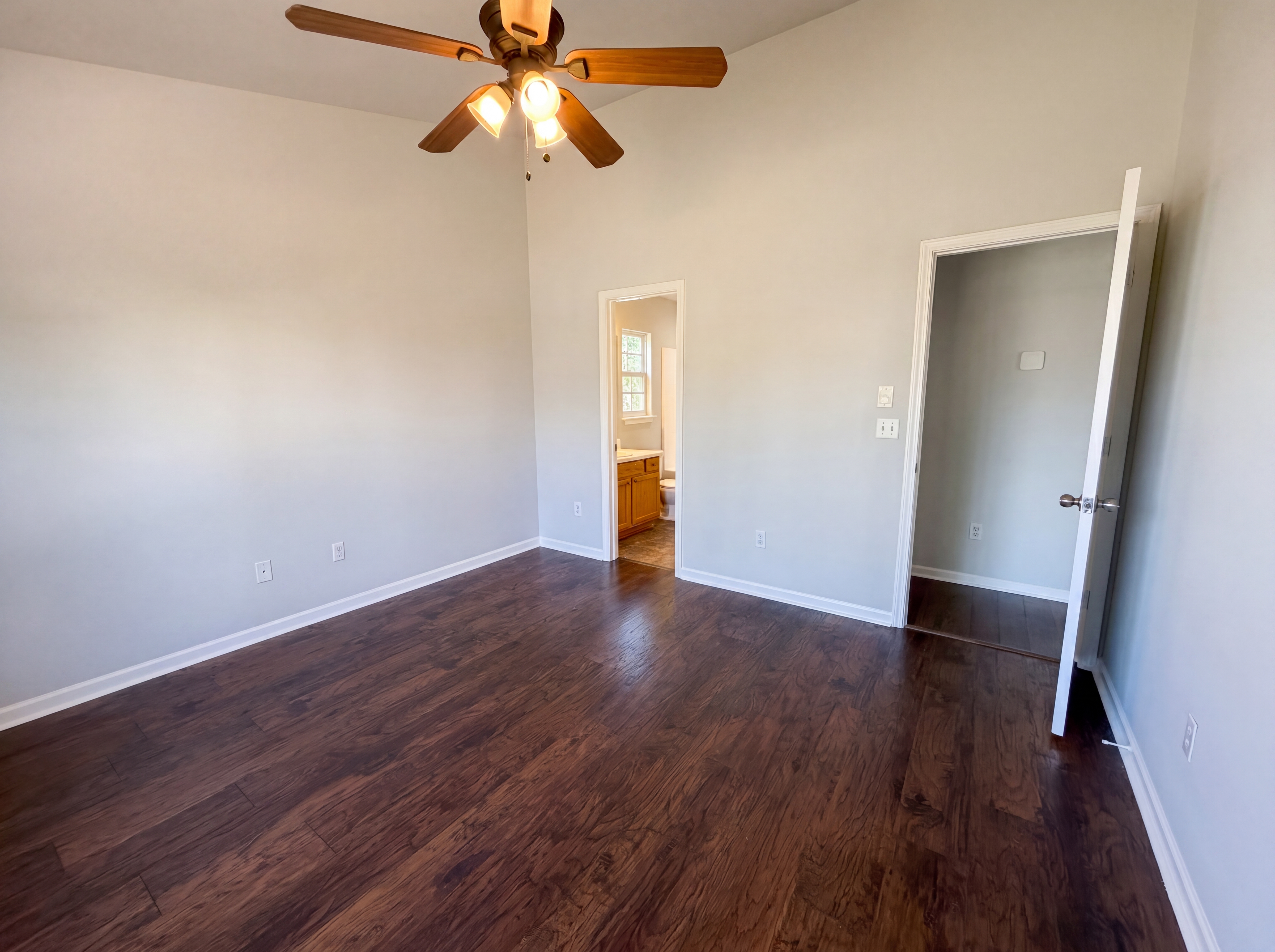 Photo 4 of 19 of 3 Hollow Tree Way, Greenville, SC