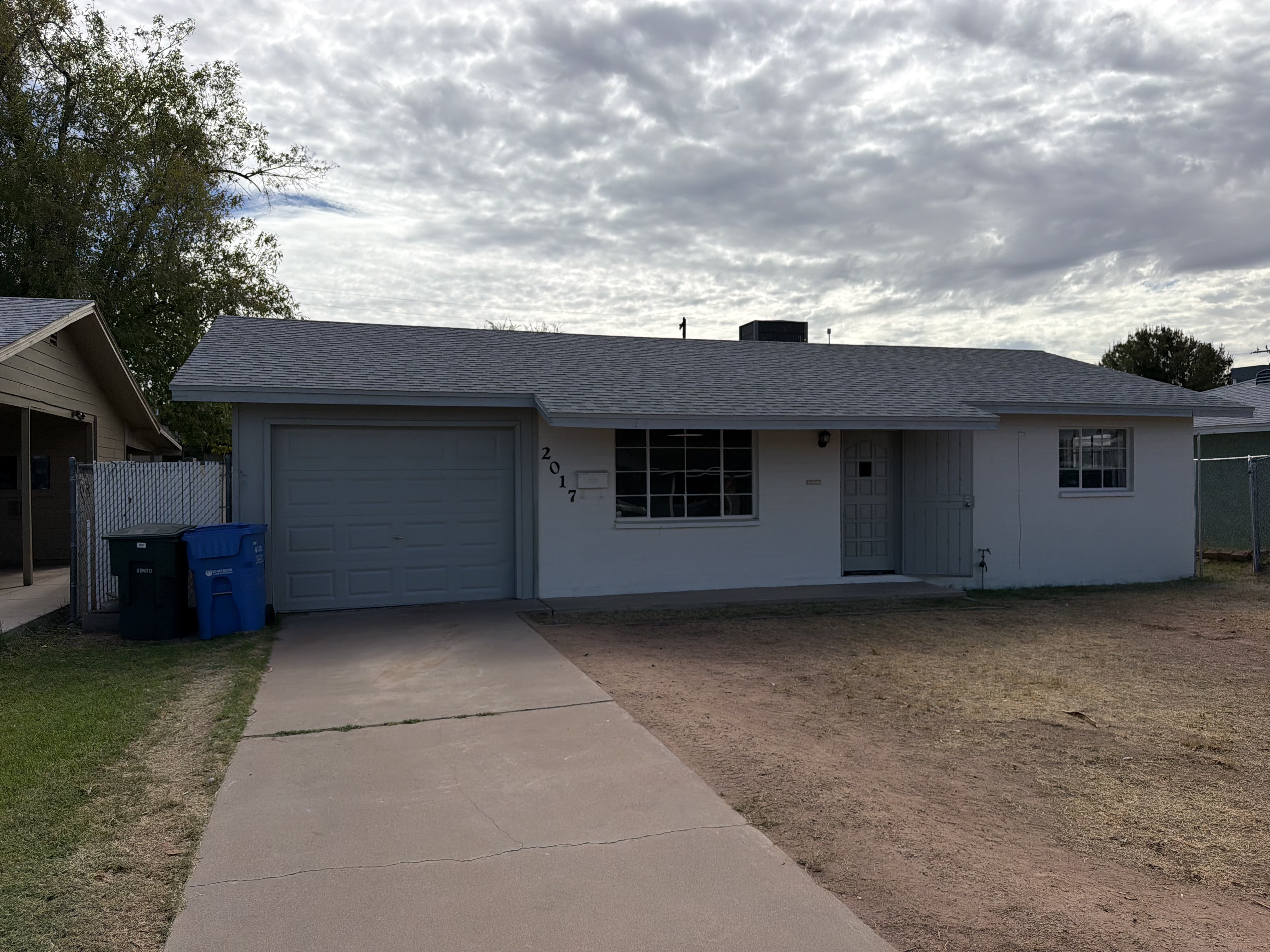 Photo 6 of 26 of 2017 N 47th St, Phoenix, AZ