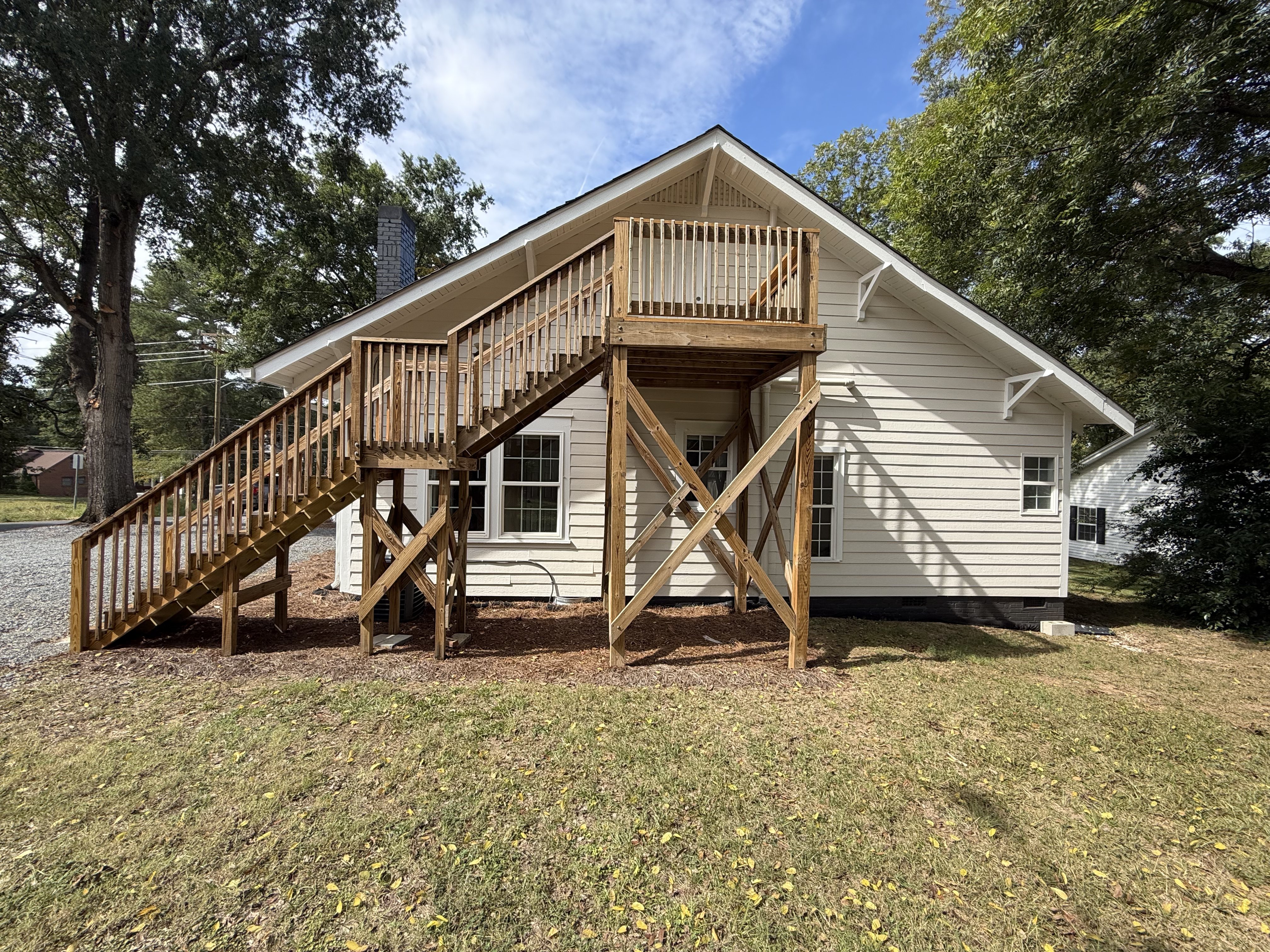 Photo 5 of 30 of 502 N Elm St, Marshville, NC