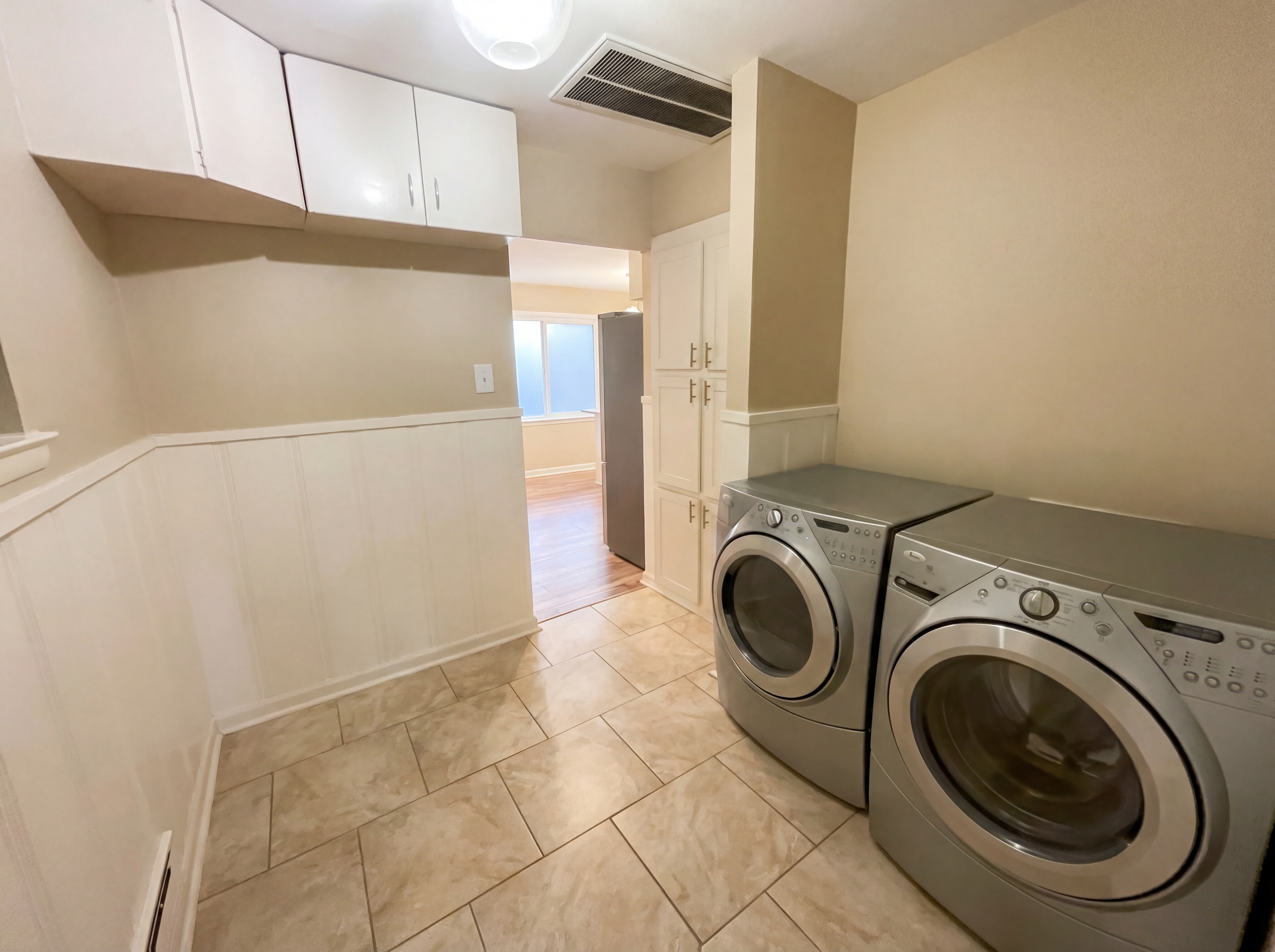 Photo 11 of 16 of 6817 Chickering Rd, Fort Worth, TX