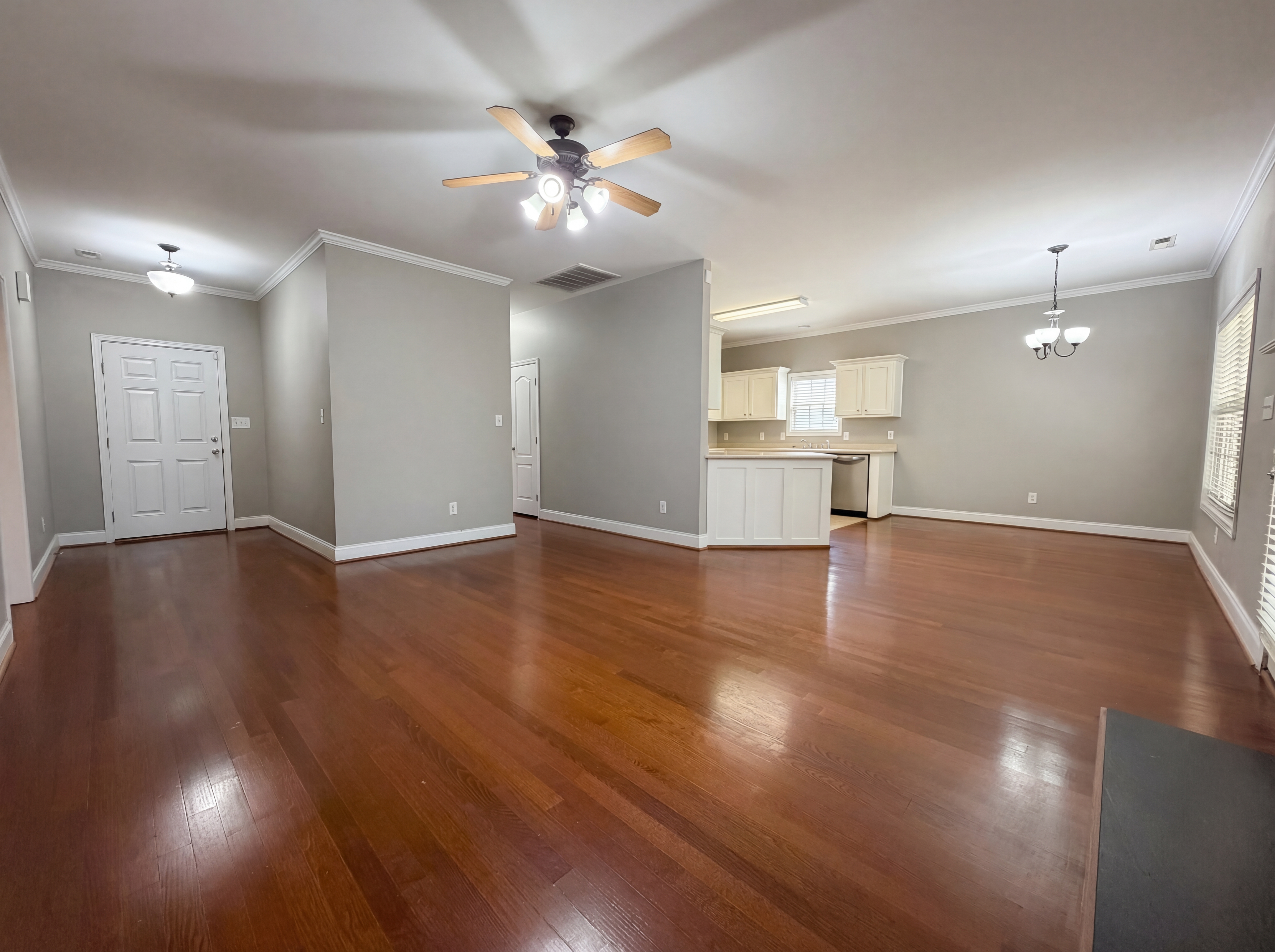 Photo 6 of 18 of 4170 Hathaway Ln, Mount Olive, AL