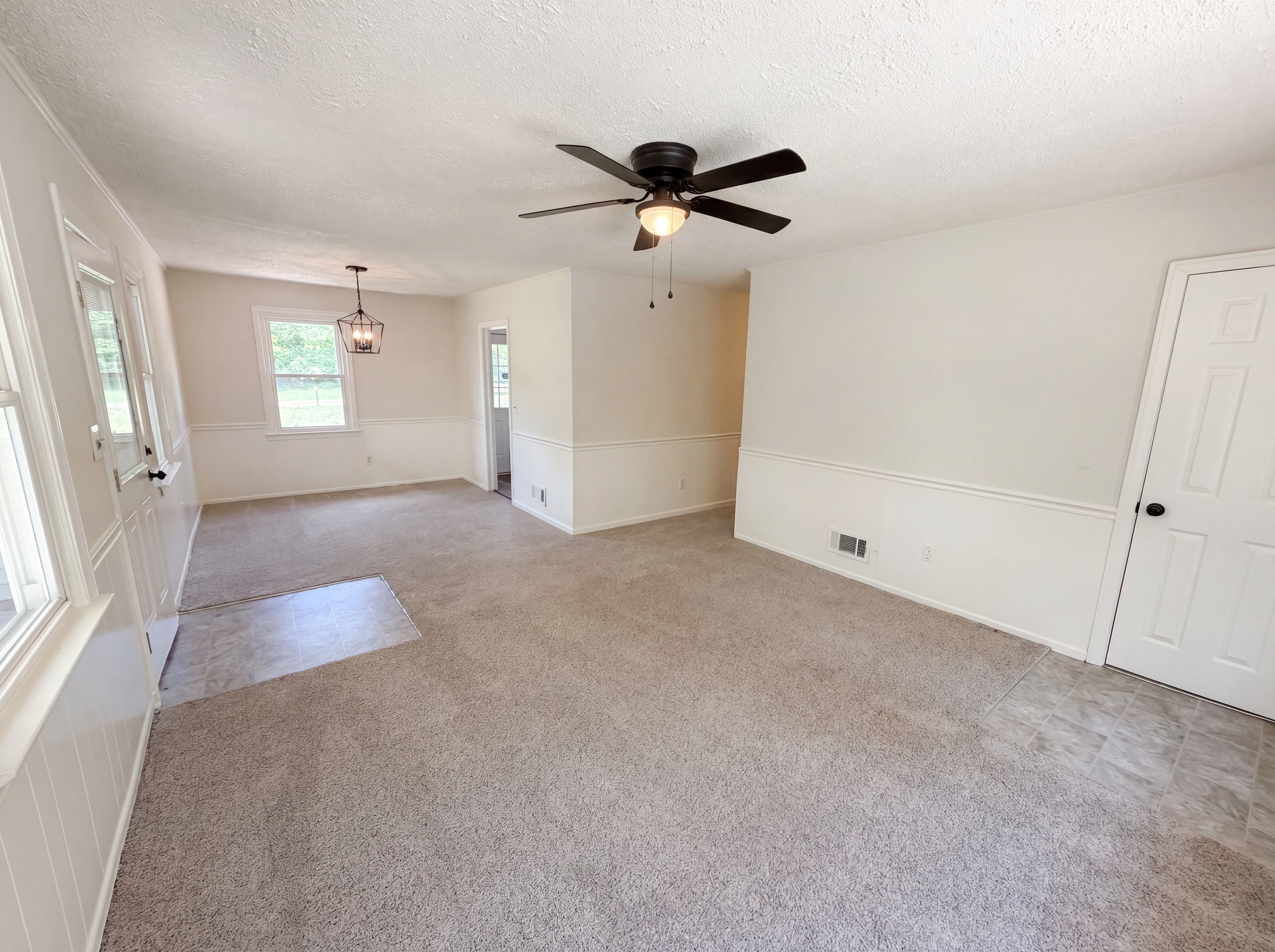 Photo 8 of 16 of 314 Langston Dr, Greenville, SC