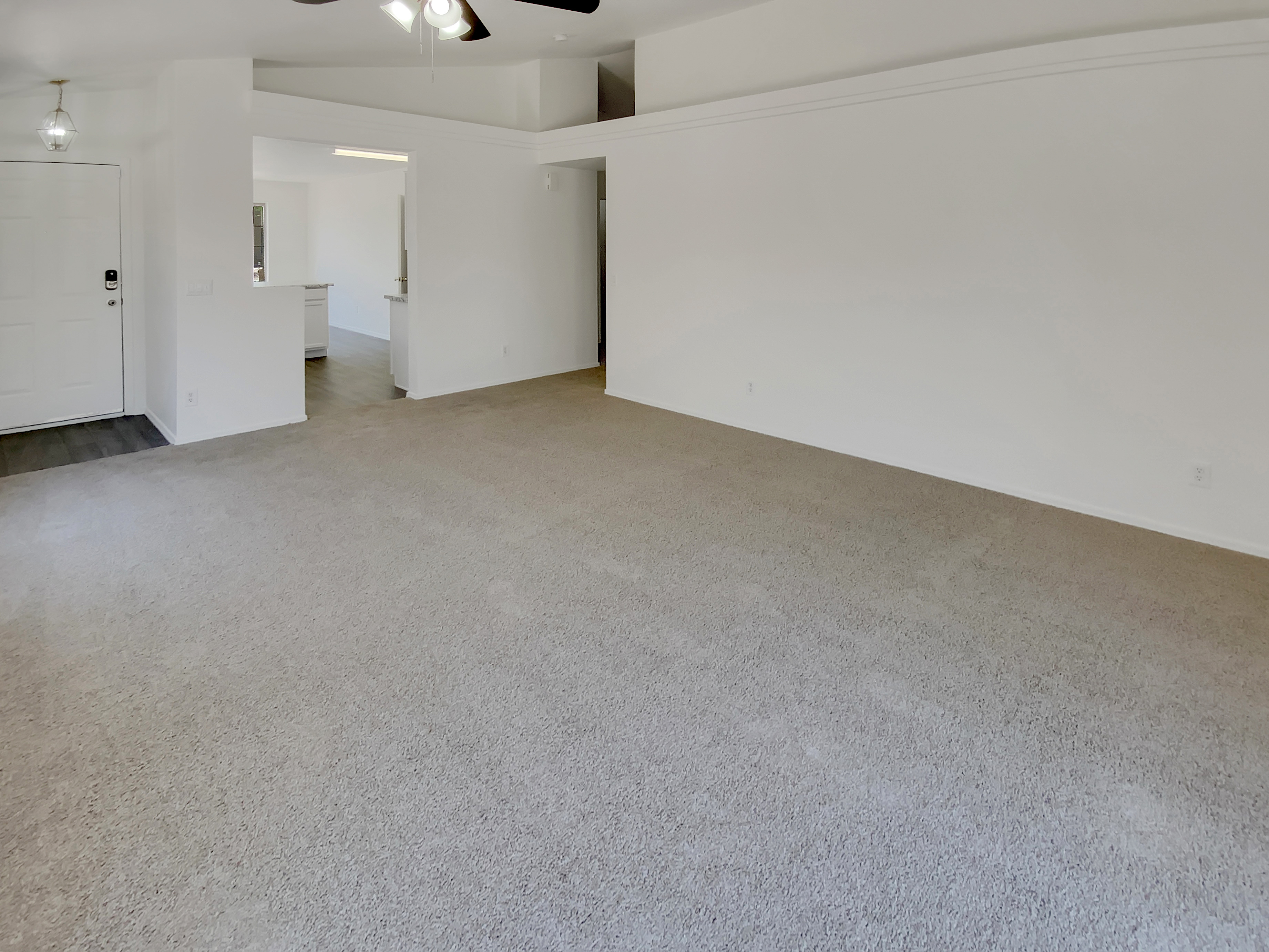 Photo 3 of 27 of 13030 W Hearn Rd, El Mirage, AZ