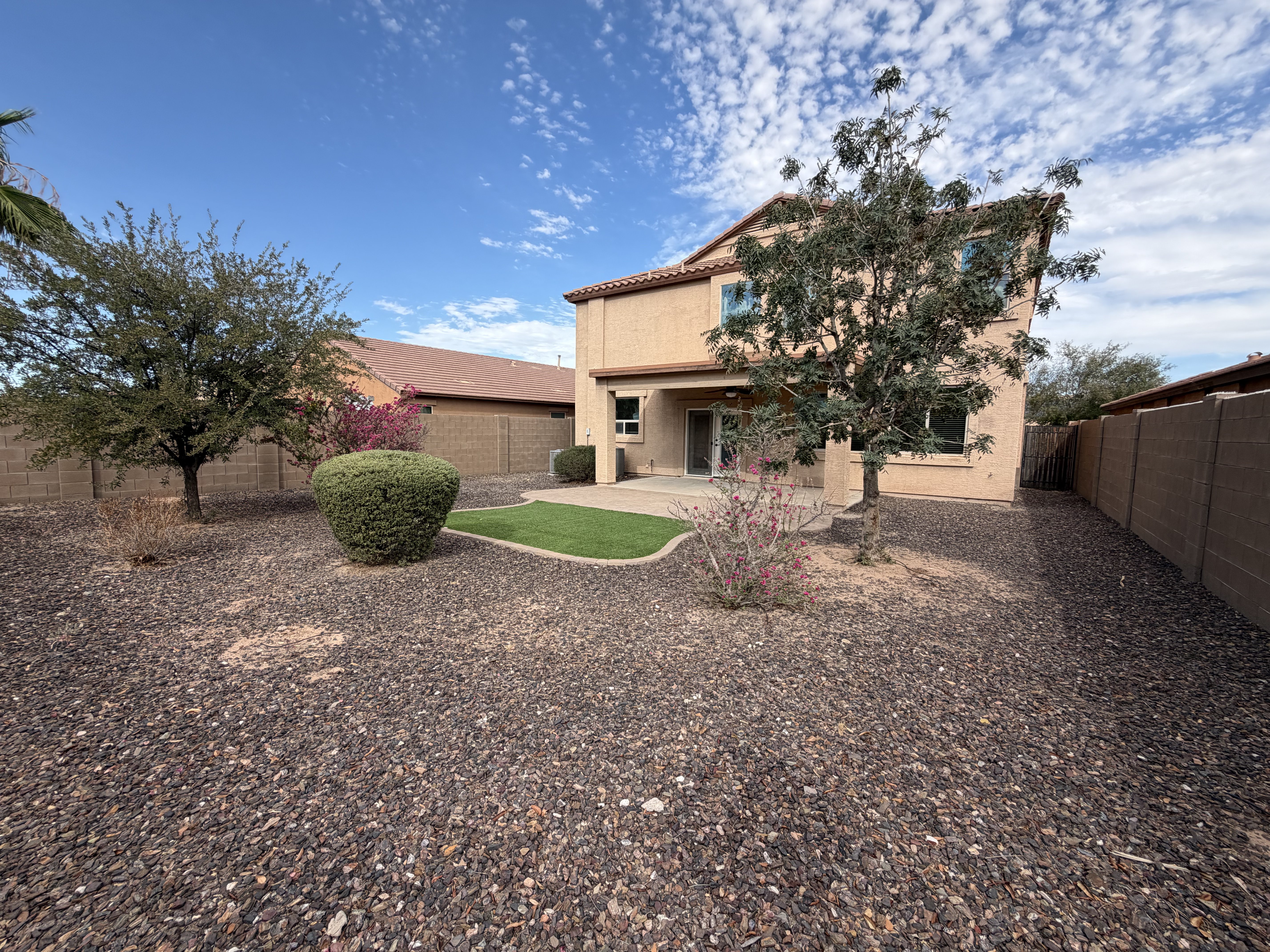 Photo 5 of 23 of 20832 N Wilford Ave, Maricopa, AZ