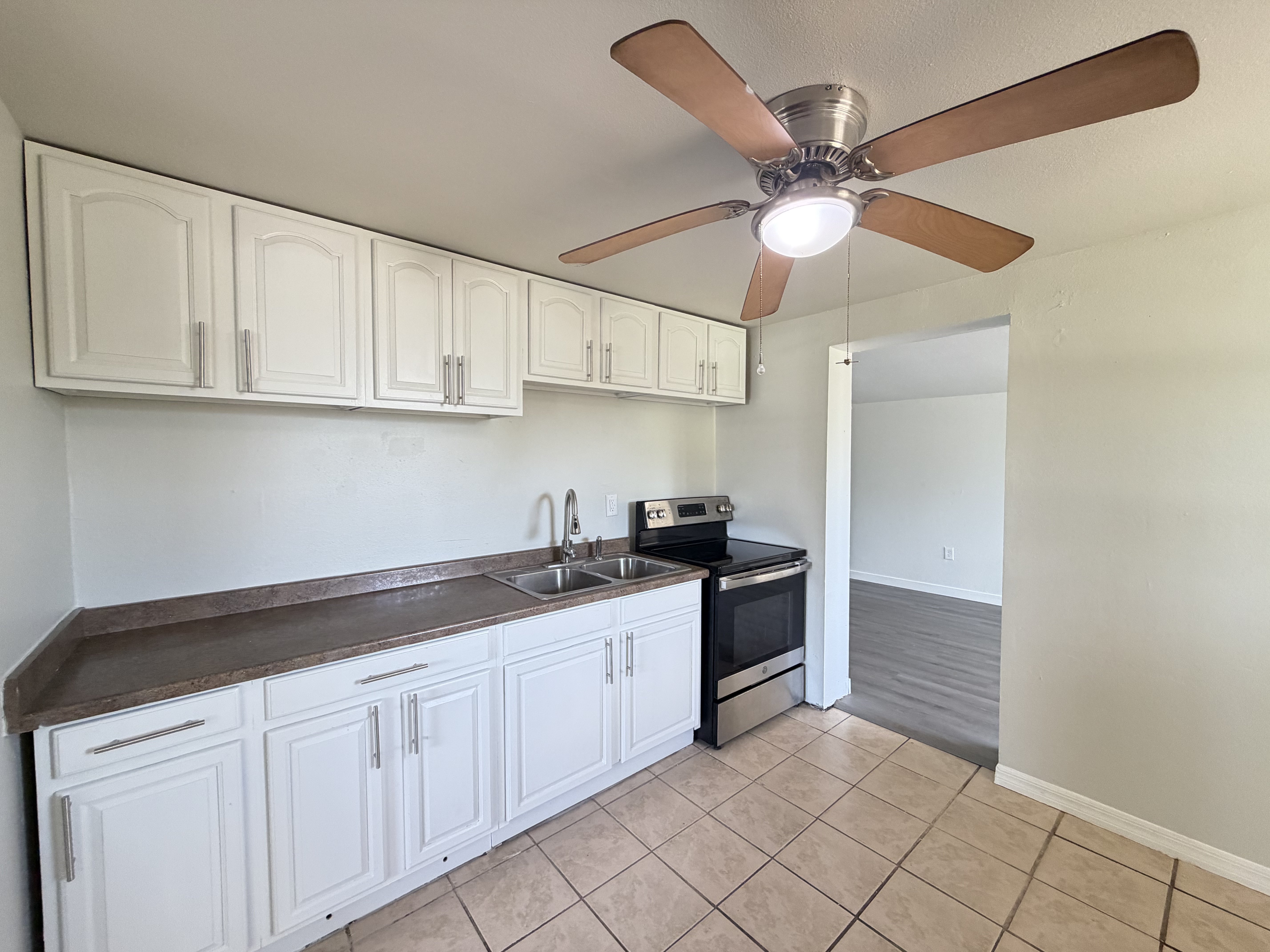 Photo 14 of 17 of 2213 Bouyer St, Lake Wales, FL