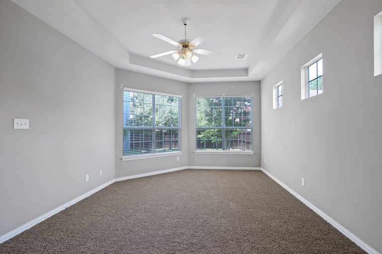 Photo 18 of 27 - 8601 Olmstead Ter, North Richland Hills, TX 76180