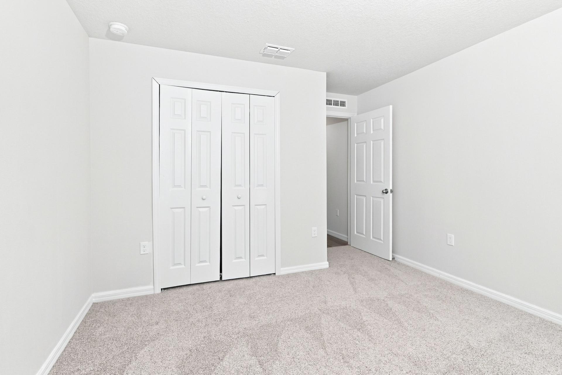 Photo 12 of 23 of 2462 SE Watercrest St, Port Saint Lucie, FL