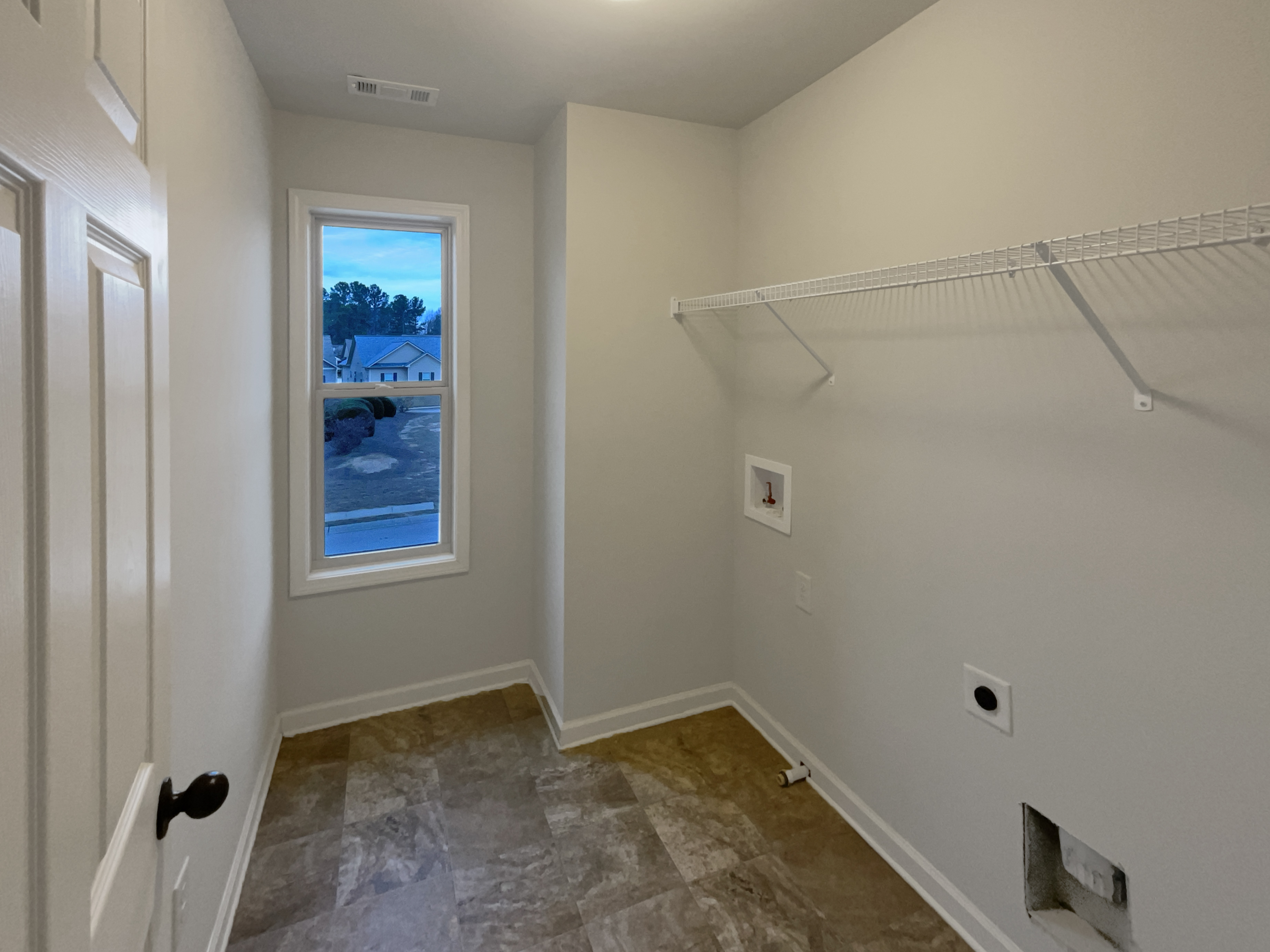 Photo 21 of 43 of 1036 Glenwyck Dr, Braselton, GA