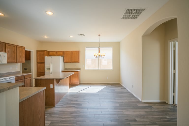 Photo 6 of 23 - 16635 N 169th Ave, Surprise, AZ 85388