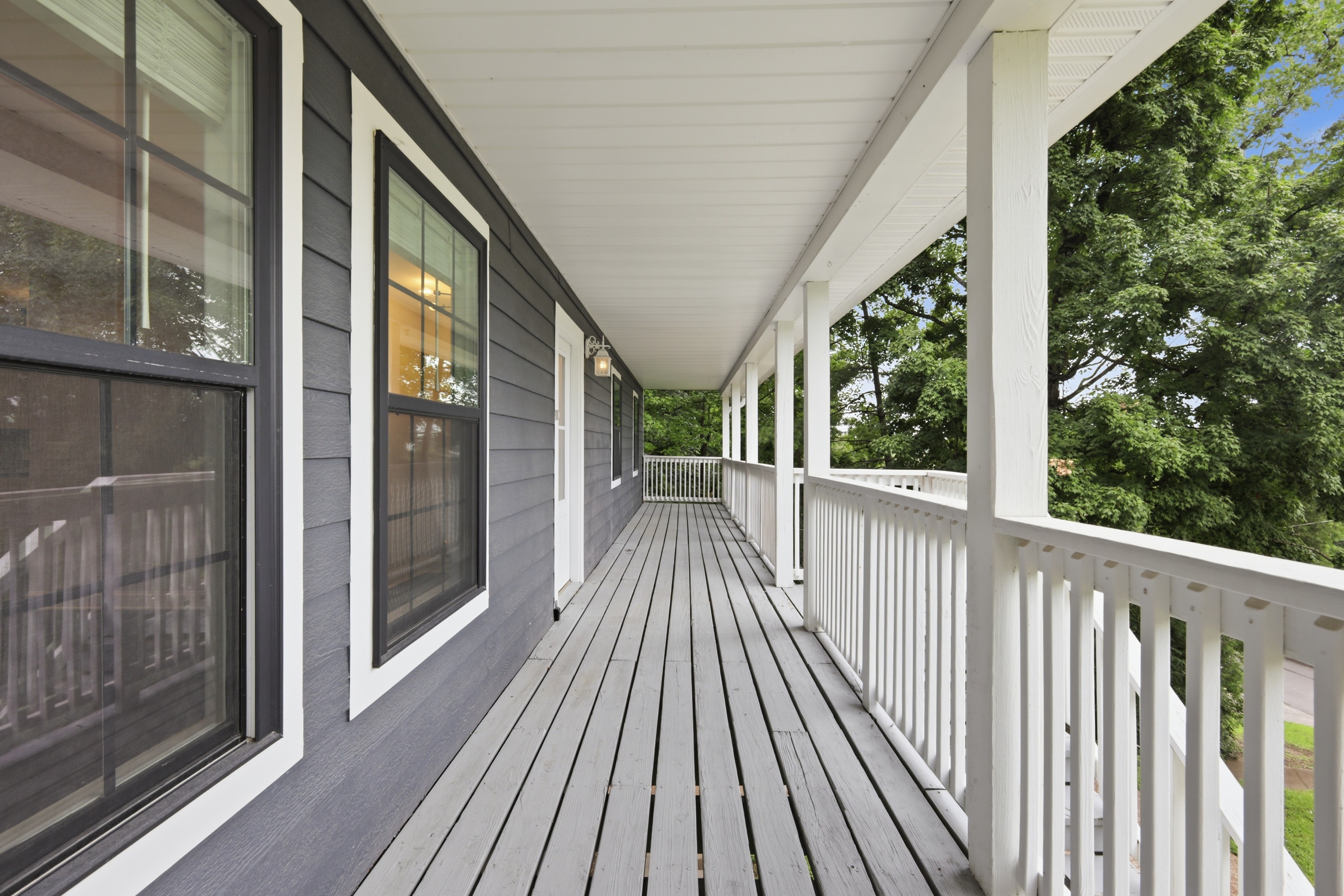 Photo 3 of 26 of 1145 Jacksons View Rd, Hermitage, TN