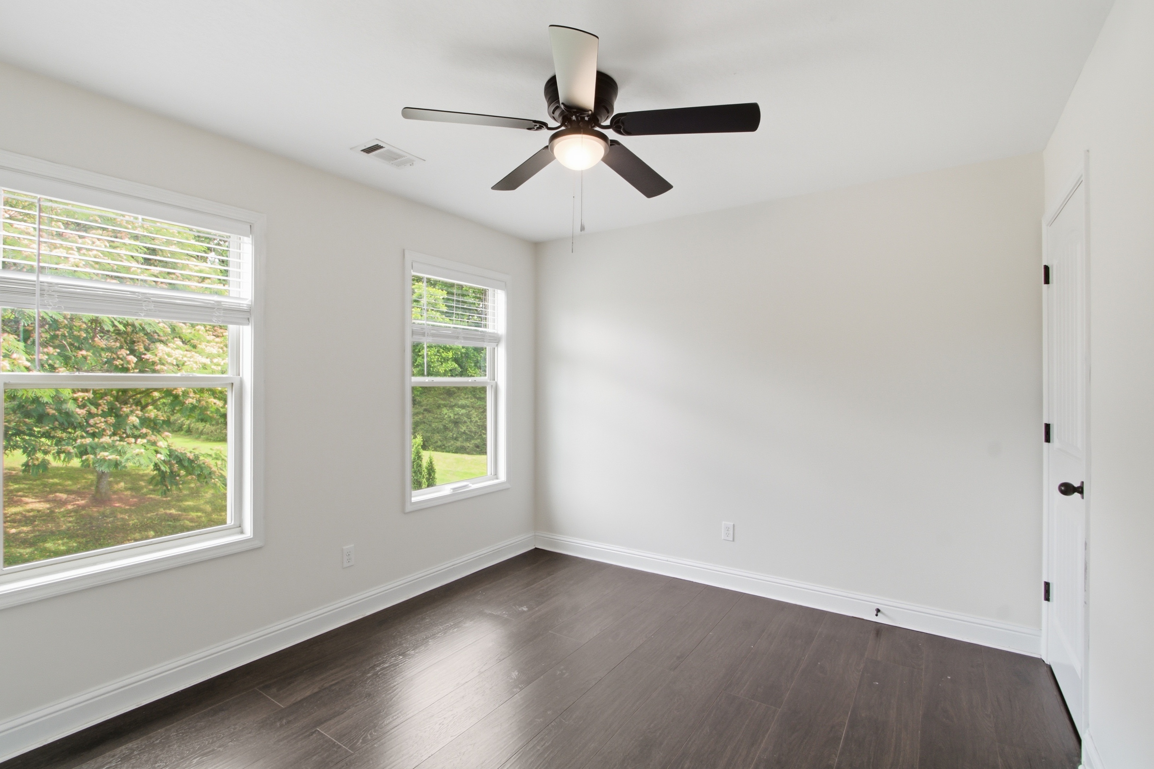 Photo 23 of 42 of 454 Woodbriar Dr, Jefferson, GA