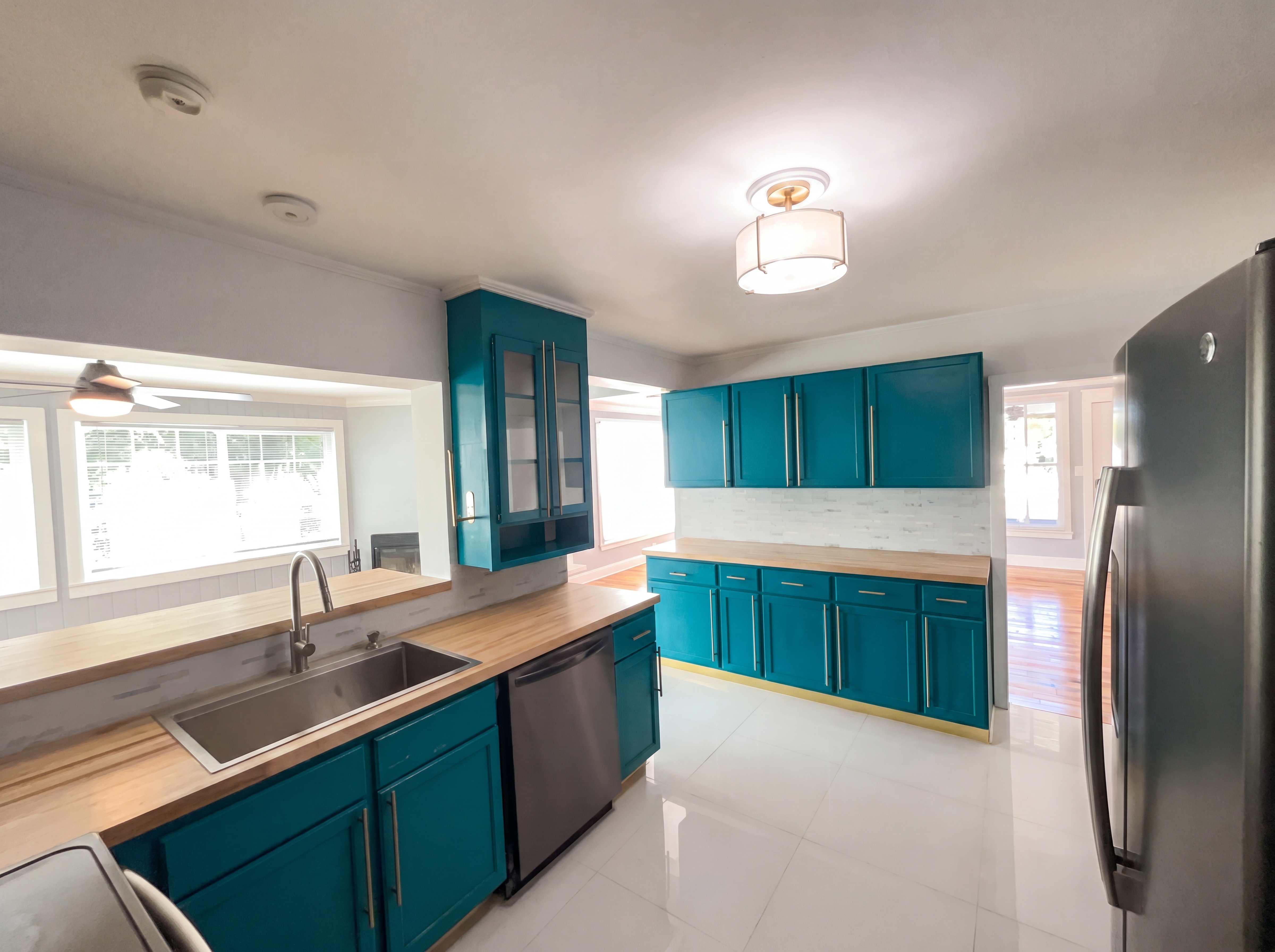 Photo 14 of 42 of 302 E Drury Ave, Kissimmee, FL