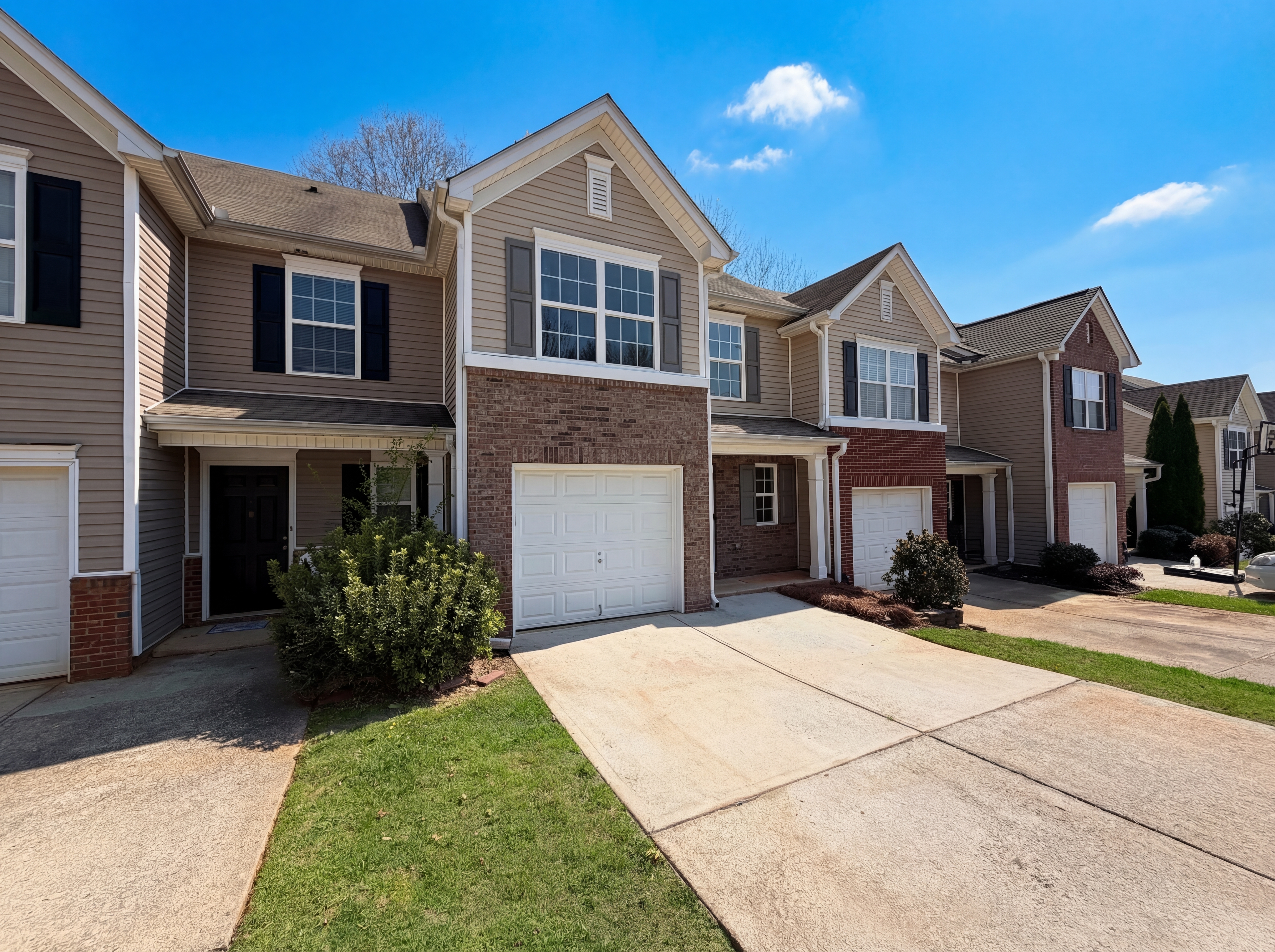 Photo 11 of 23 of 258 Alcovy Walk Dr, Lawrenceville, GA