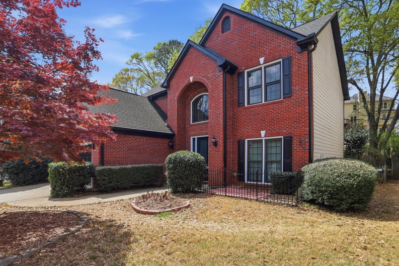Property photo 1 of 8590 River Walk Lndg