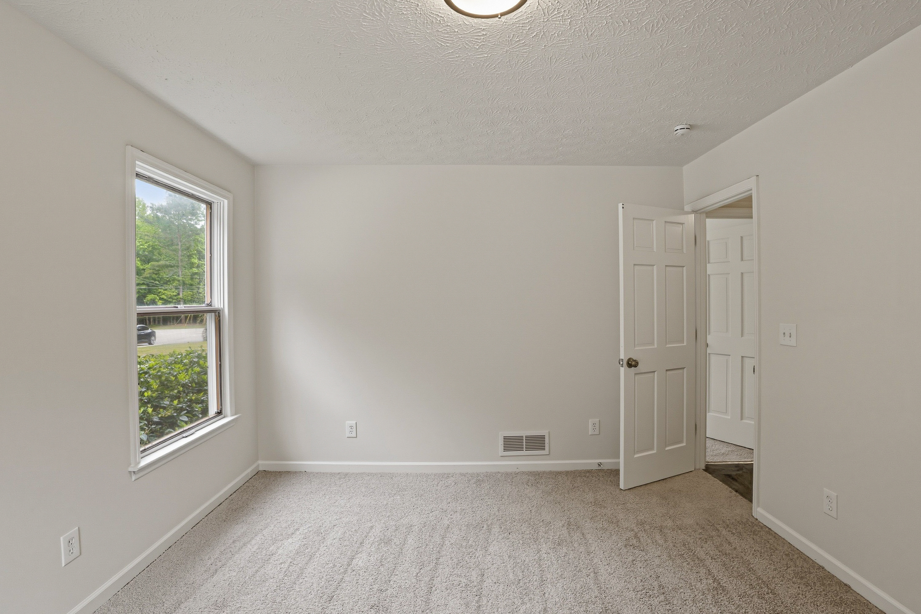 Photo 18 of 29 of 130 Seneca Pl, Fayetteville, GA