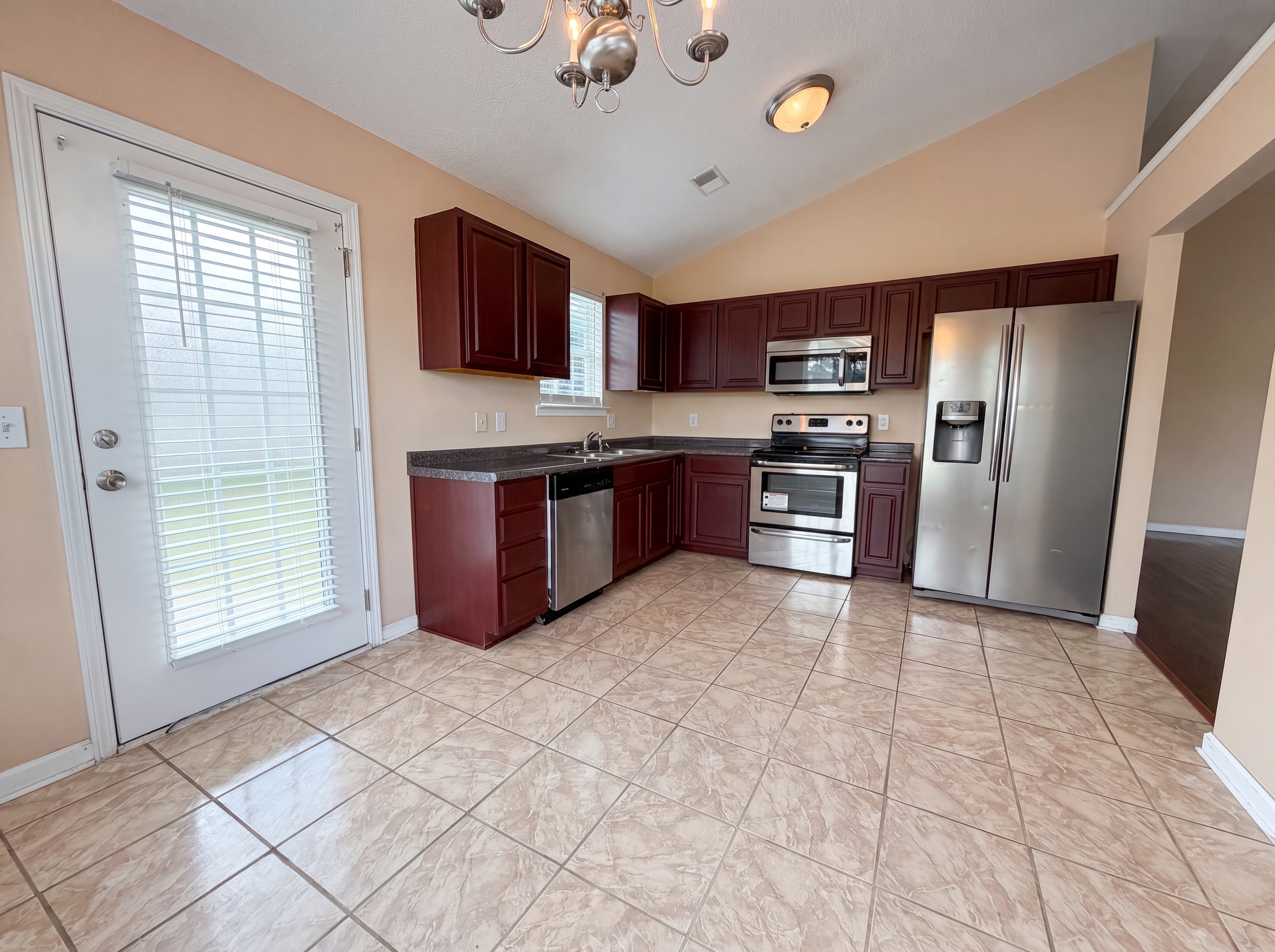 Photo 2 of 16 of 316 Legend Oaks Dr, Columbia, SC