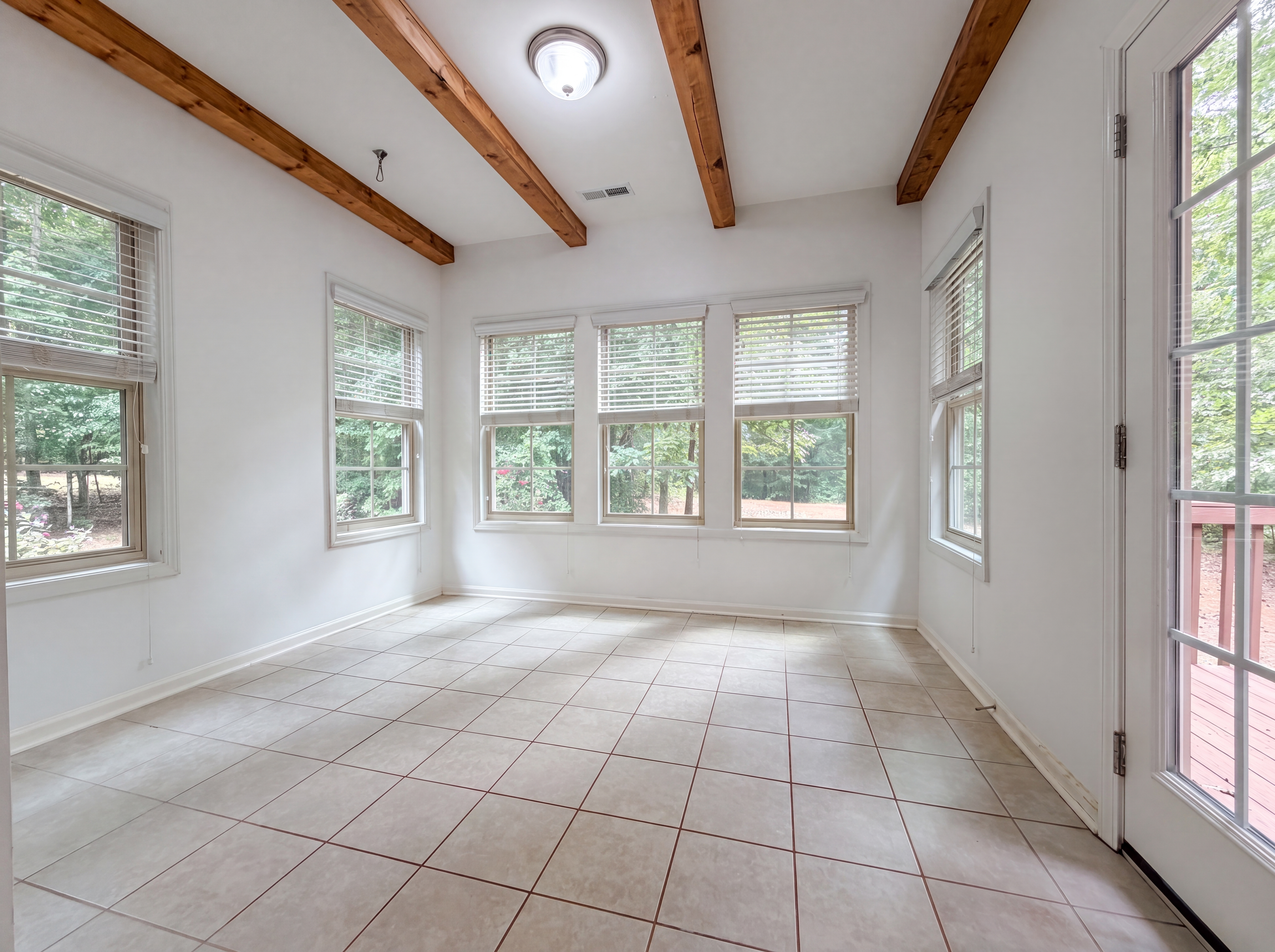 Photo 8 of 26 of 6621 Blalock Forest Dr, Willow Spring, NC
