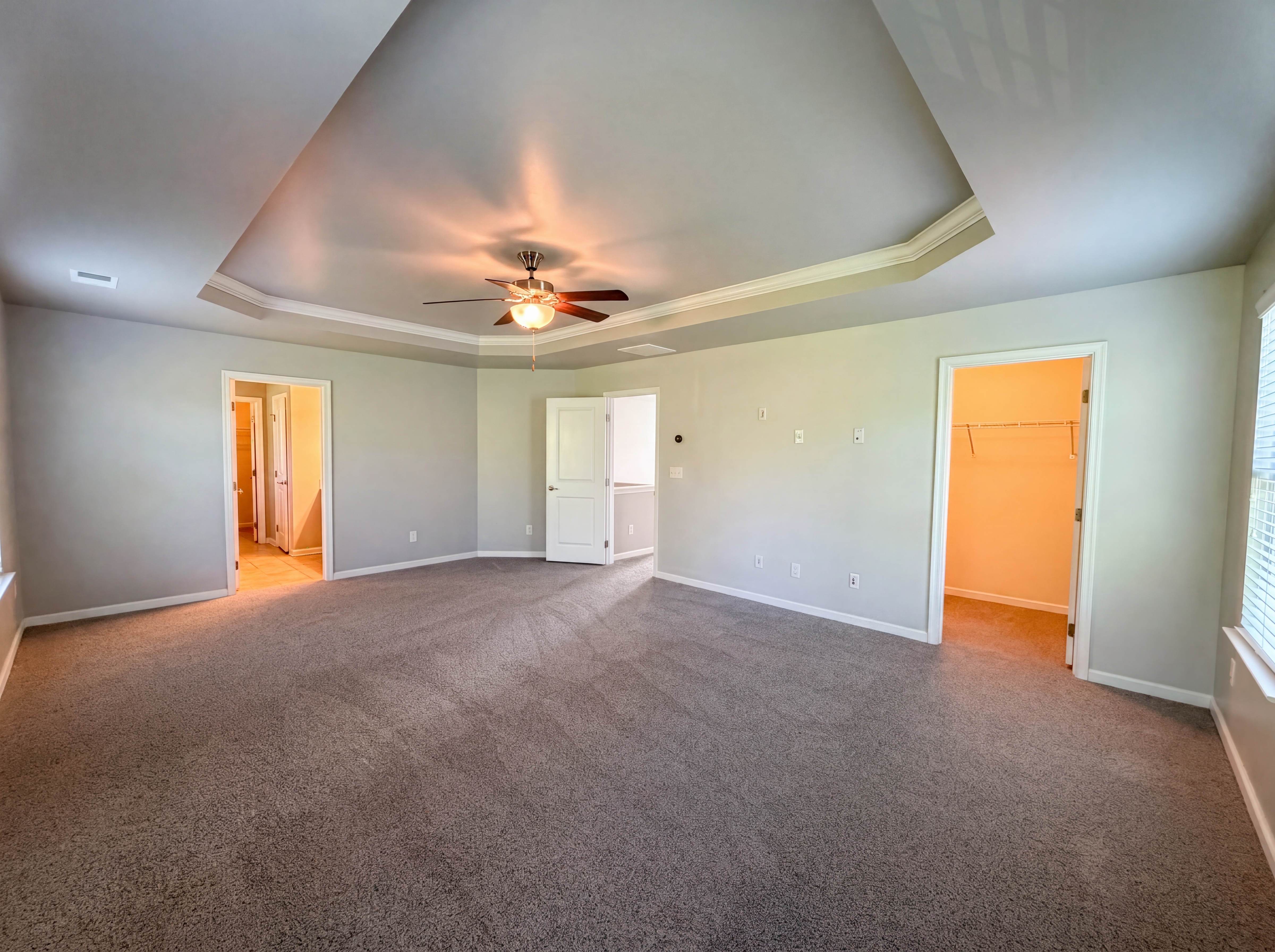 Photo 4 of 27 of 1303 Farm Branch Dr SW, Concord, NC