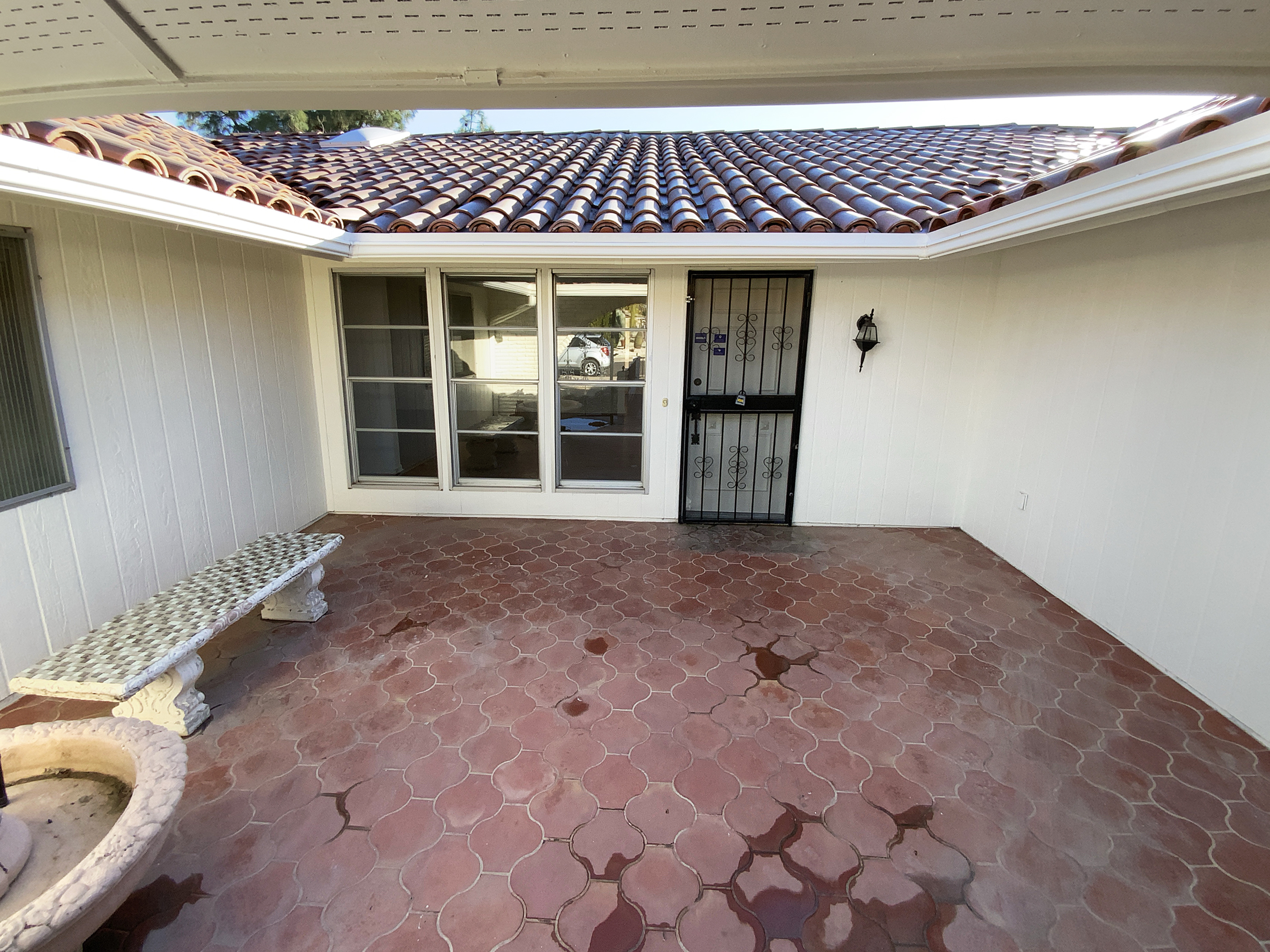 Photo 7 of 21 of 9703 W Spanish Moss Ln, Sun City, AZ