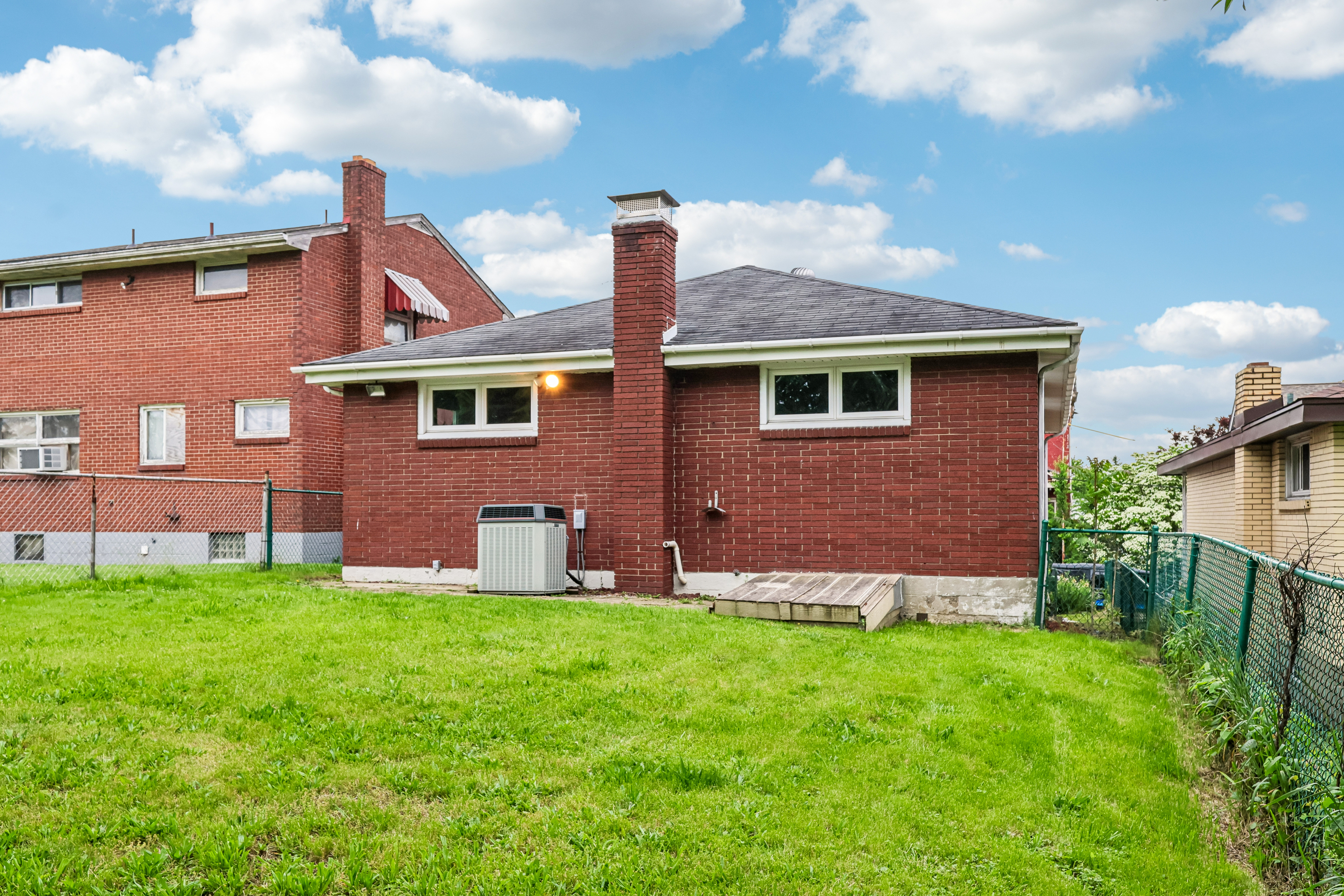 Photo 18 of 47 of 3207 Garbett St, McKeesport, PA