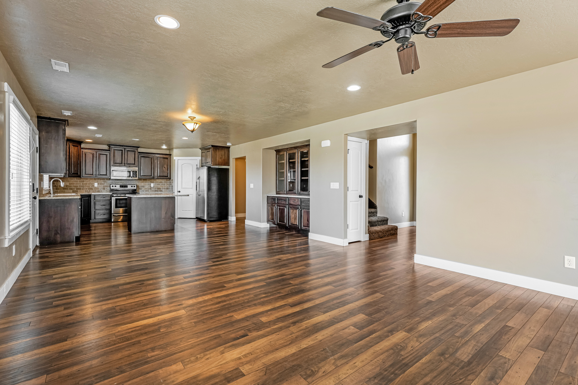 Photo 9 of 22 of 2997 N 3400 W, Ogden, UT