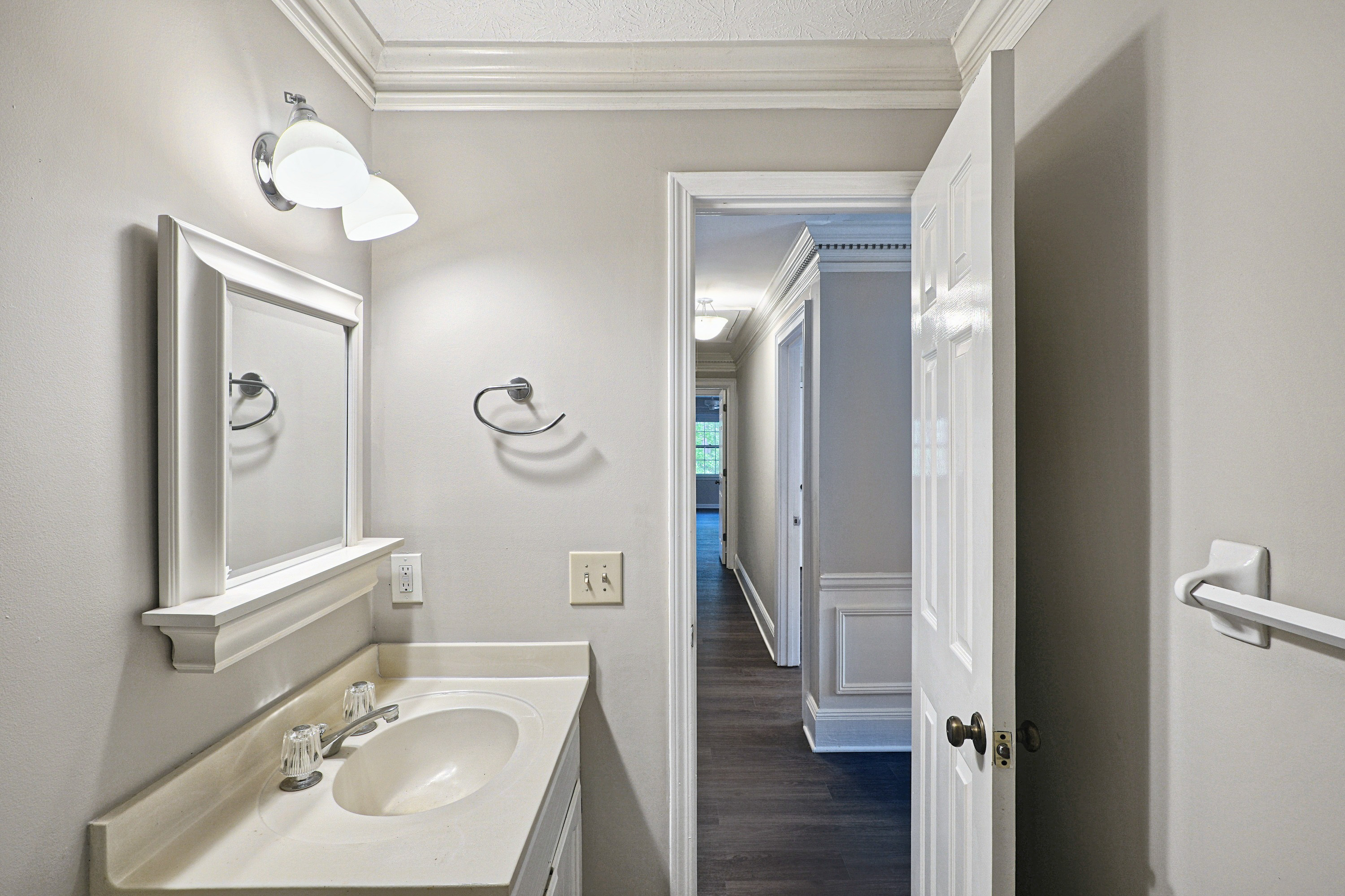 Photo 46 of 63 of 2360 Kimbrough Ct, Sandy Springs, GA