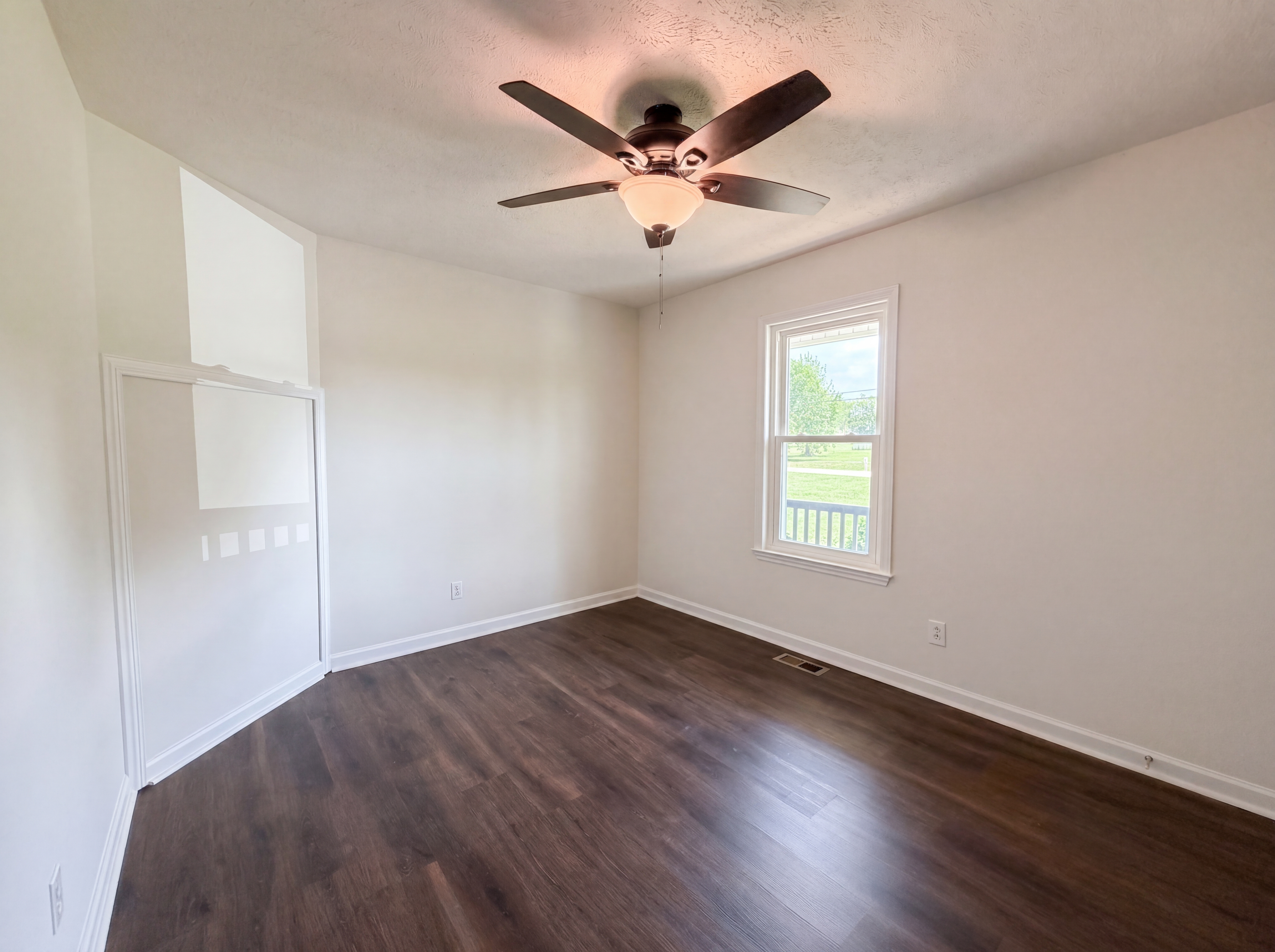 Photo 14 of 21 of 3849 Hearthstone Dr, Chapel Hill, TN