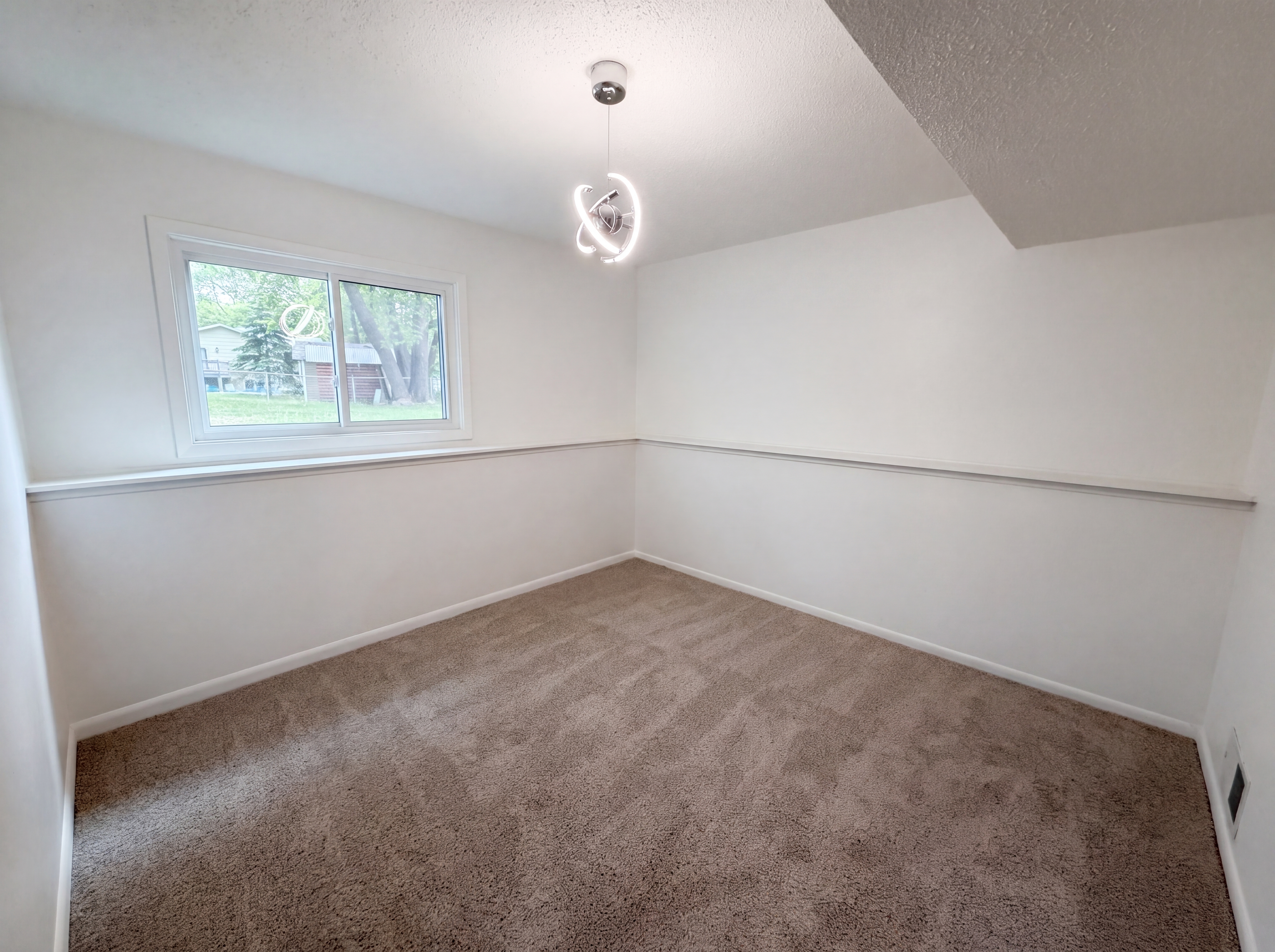 Photo 16 of 24 of 11878 100th Pl N, Maple Grove, MN