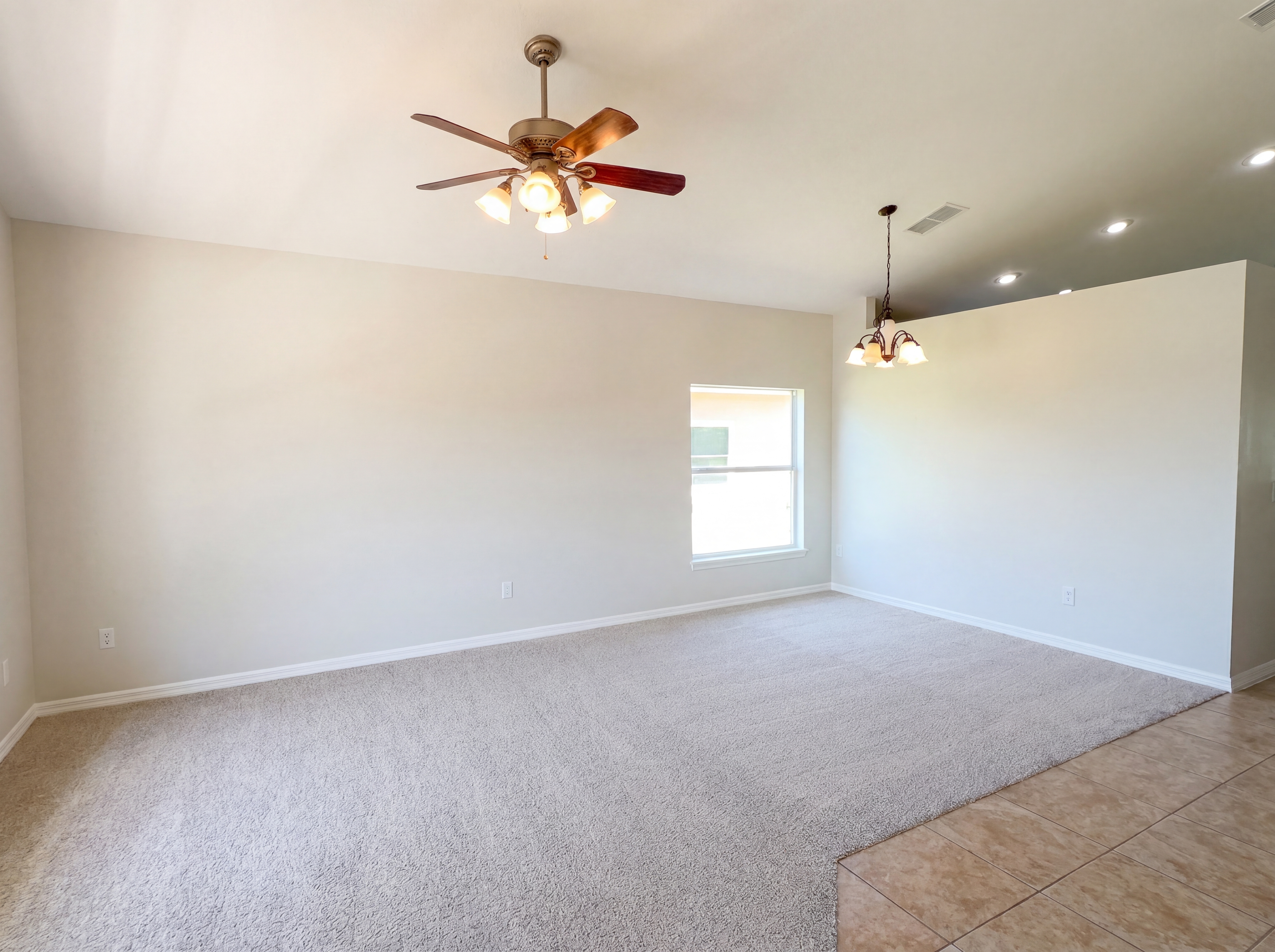 Photo 8 of 25 of 457 Marathon Ln, Sanford, FL