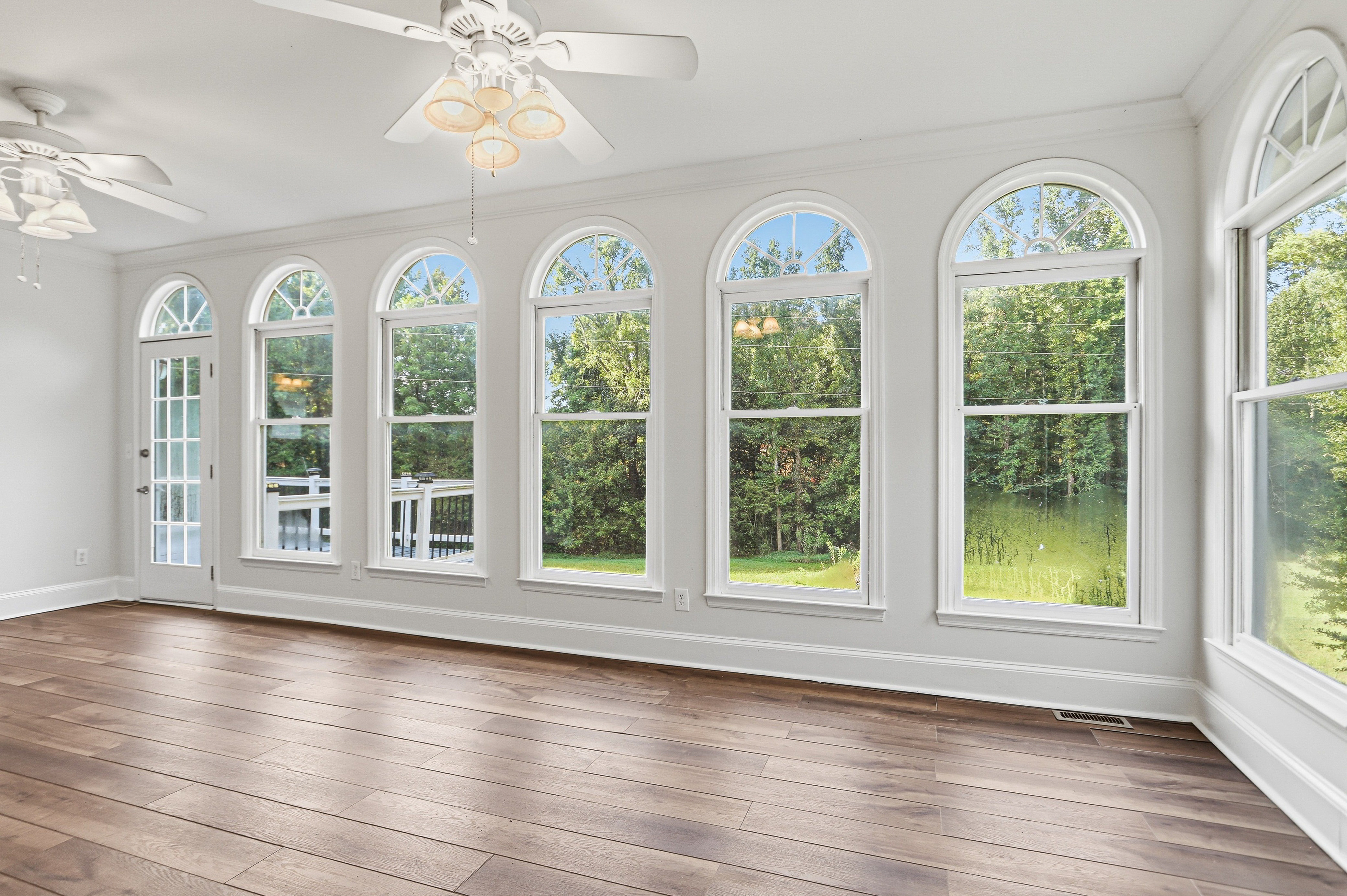 Photo 16 of 28 of 1102 Timber Glen Ct SW, Lilburn, GA