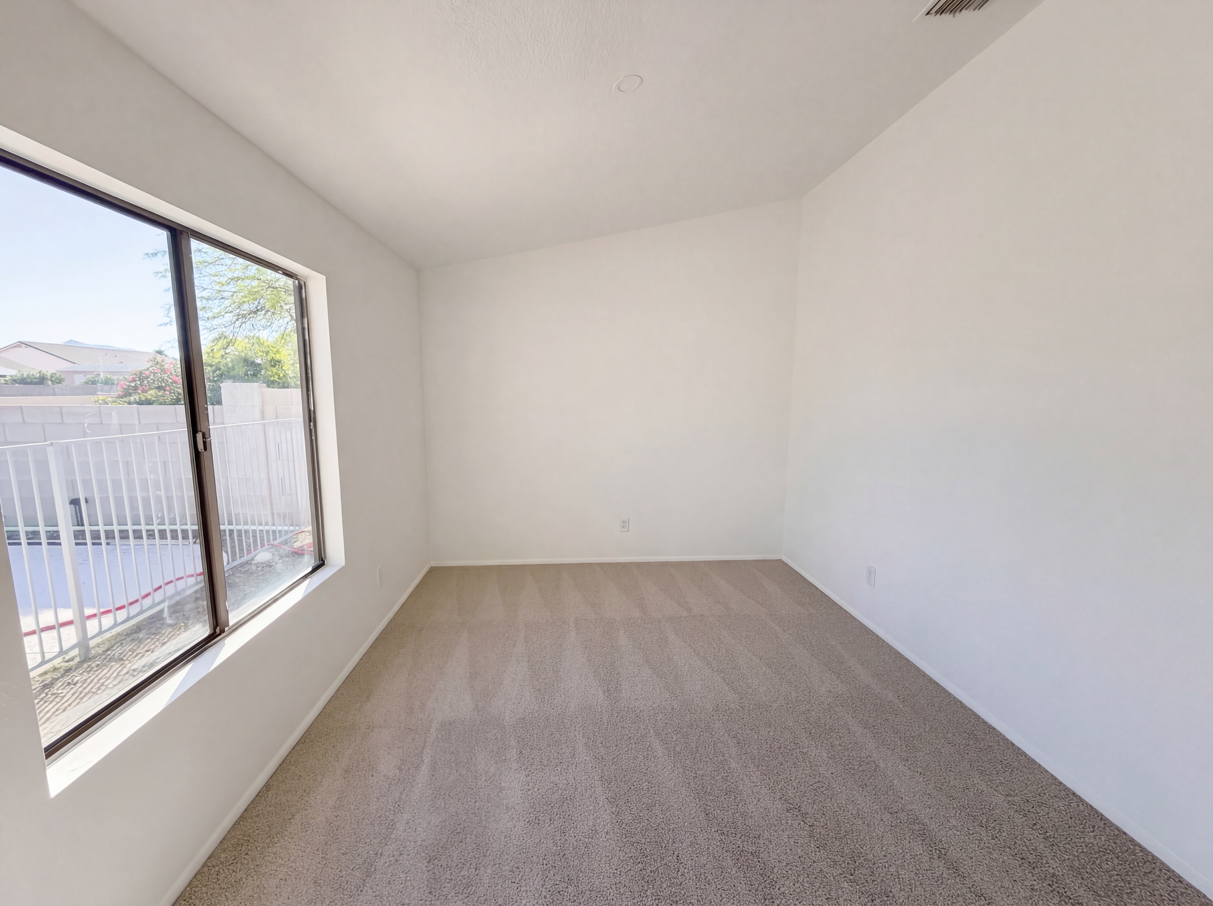 Photo 9 of 23 of 8049 S Carbury Way, Tucson, AZ