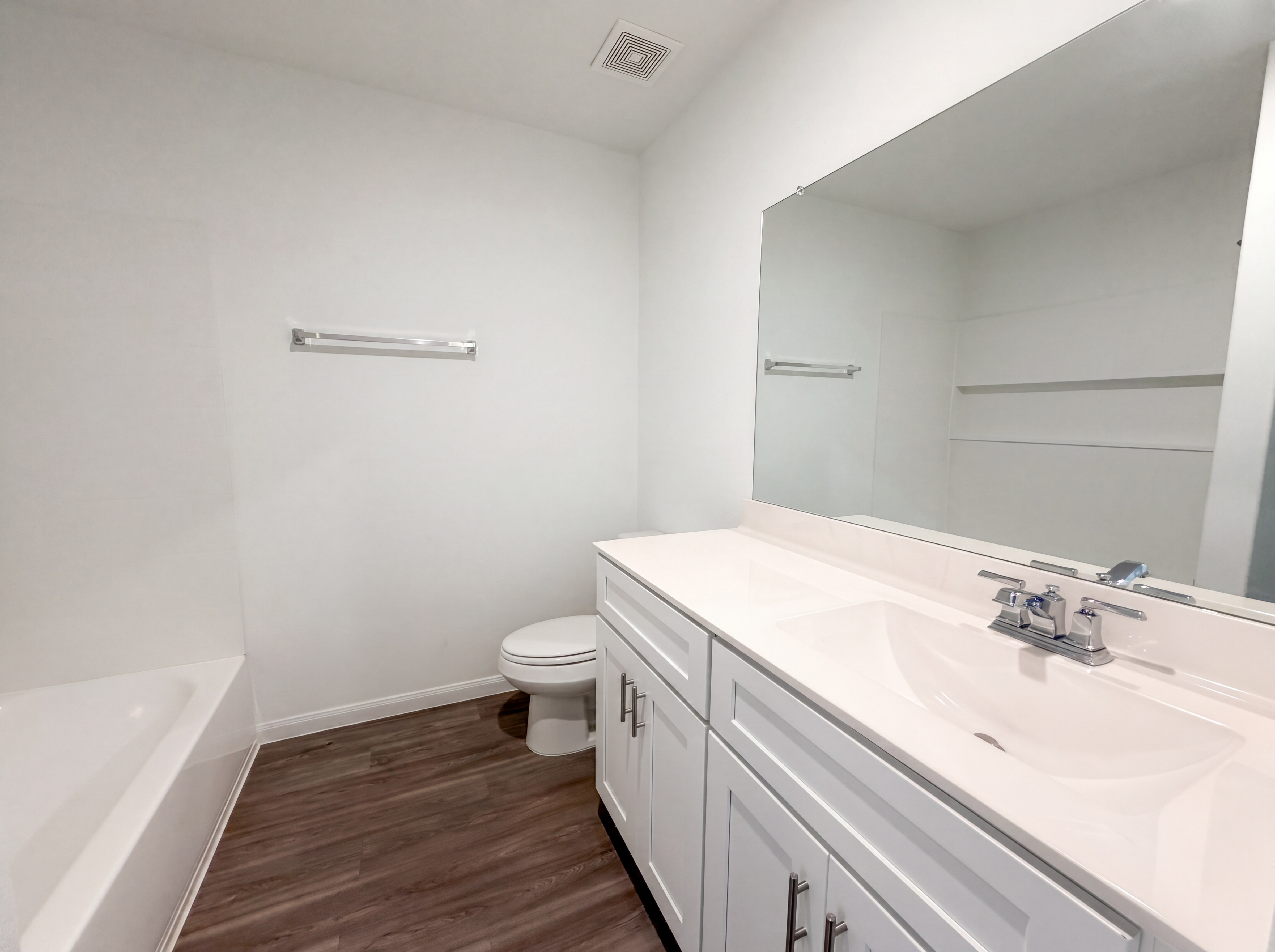 Photo 13 of 24 of 25635 Balsamroot Dr, Magnolia, TX
