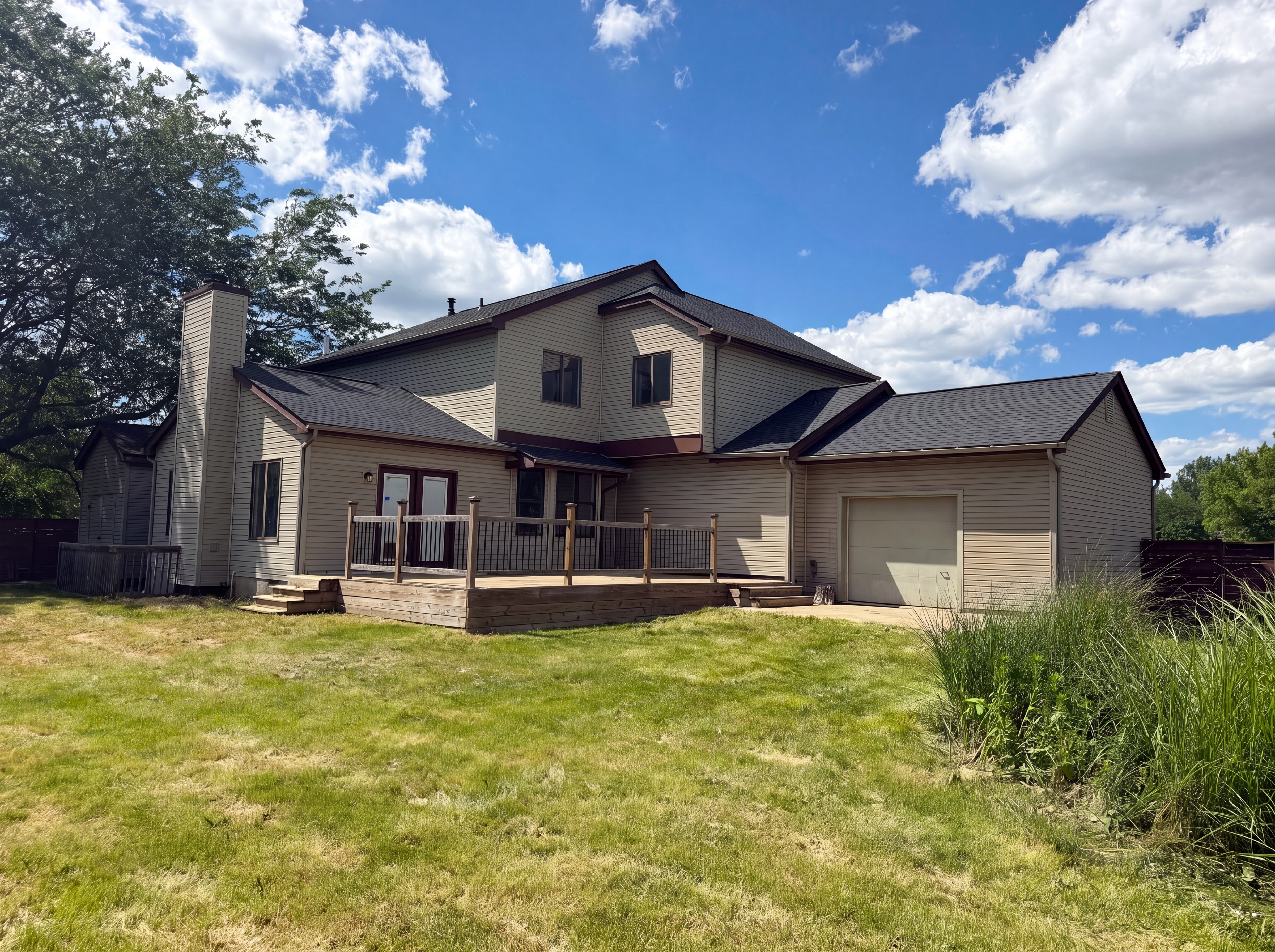 Photo 37 of 41 of 3581 Meadowgate Ct, Pickerington, OH