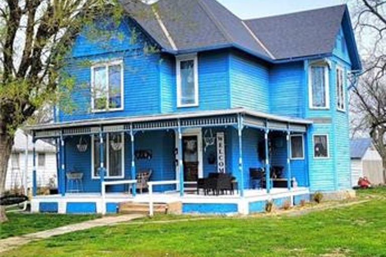 1304 High St, Pleasanton, KS 66075 Opendoor